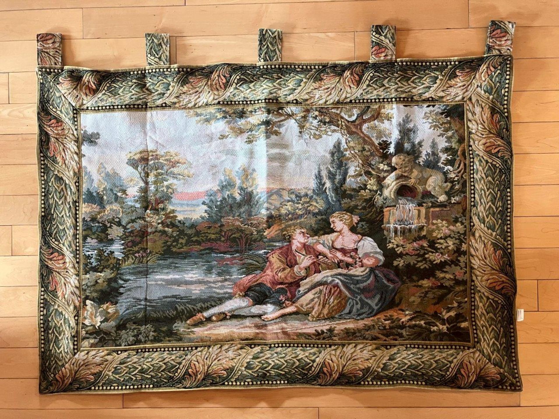 TAPESTRY WALL HANGING