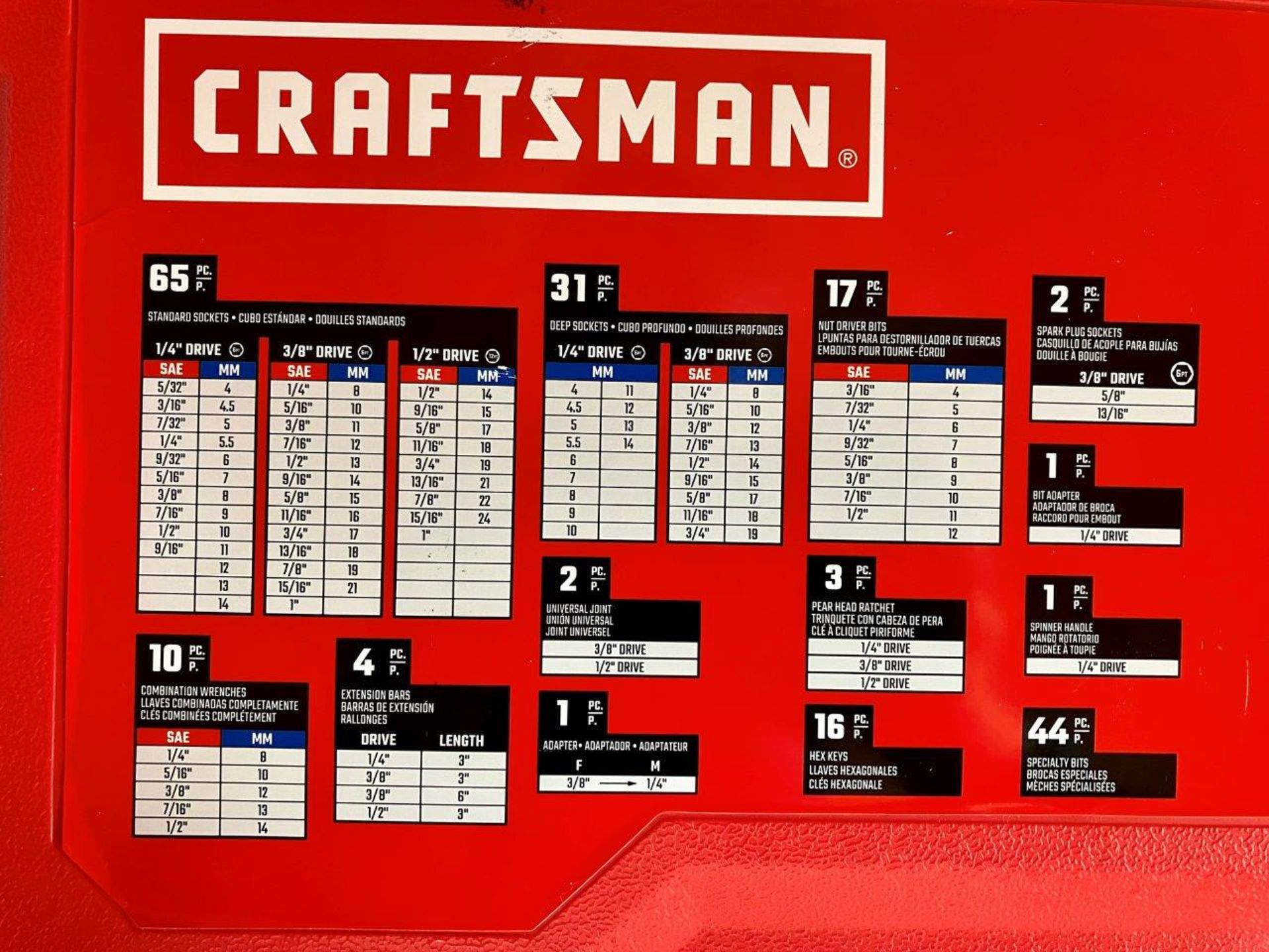 CRAFTSMAN 197 PIECE MECHANICAL TOOL SET - Image 4 of 4