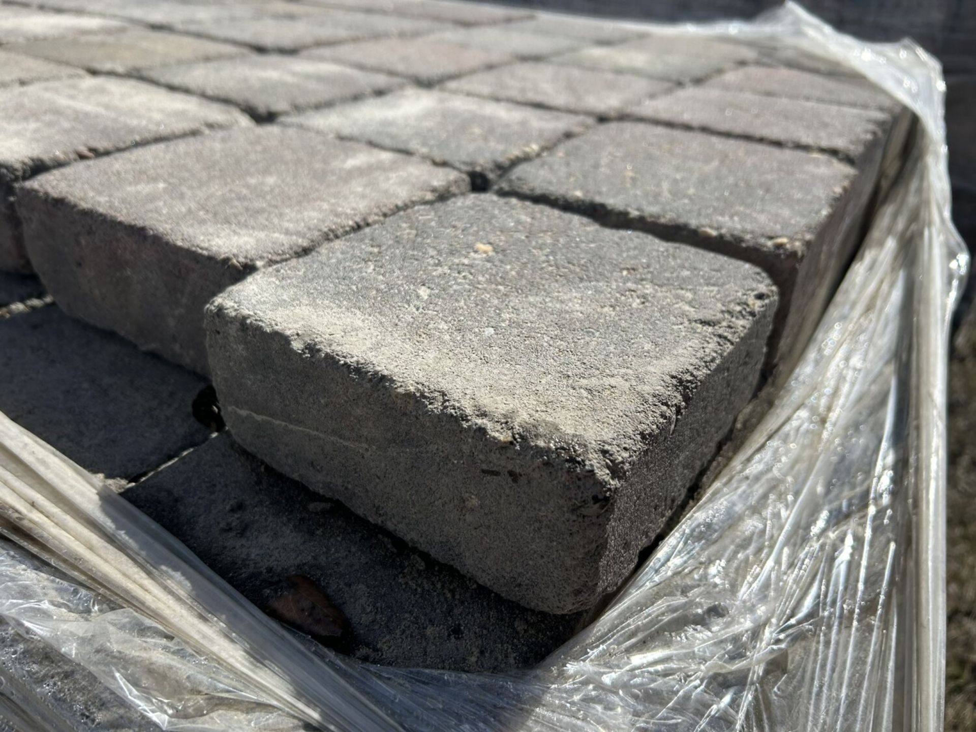 P/O 6X6 EUROPEAN PAVING STONE - Image 6 of 6