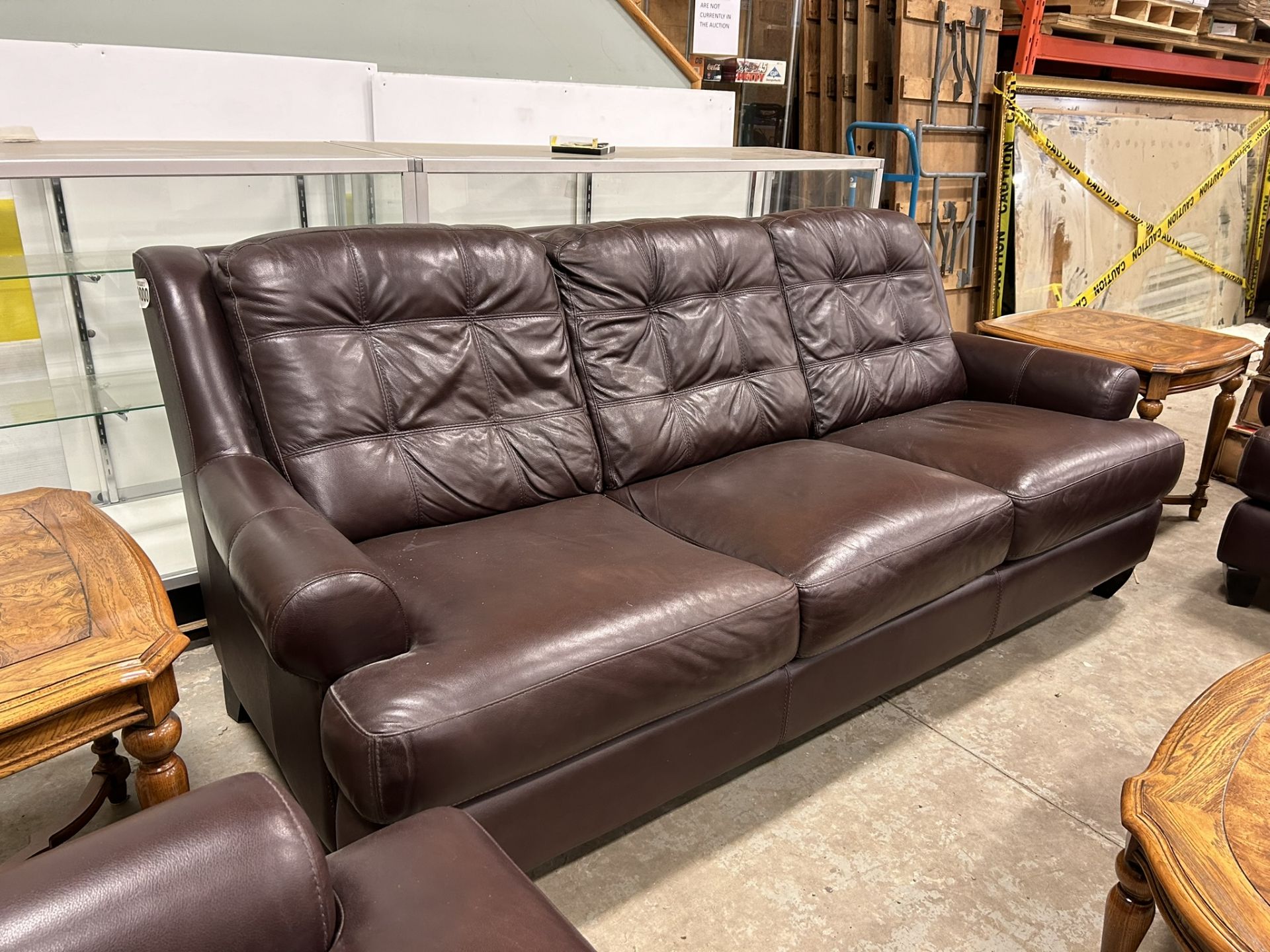 3 PC EXECUTIVE BROWN LEATHER SOFA, LOVESEAT & CHAIR (COFFEE & END TABLES NOT INCLUDED) - Image 6 of 8