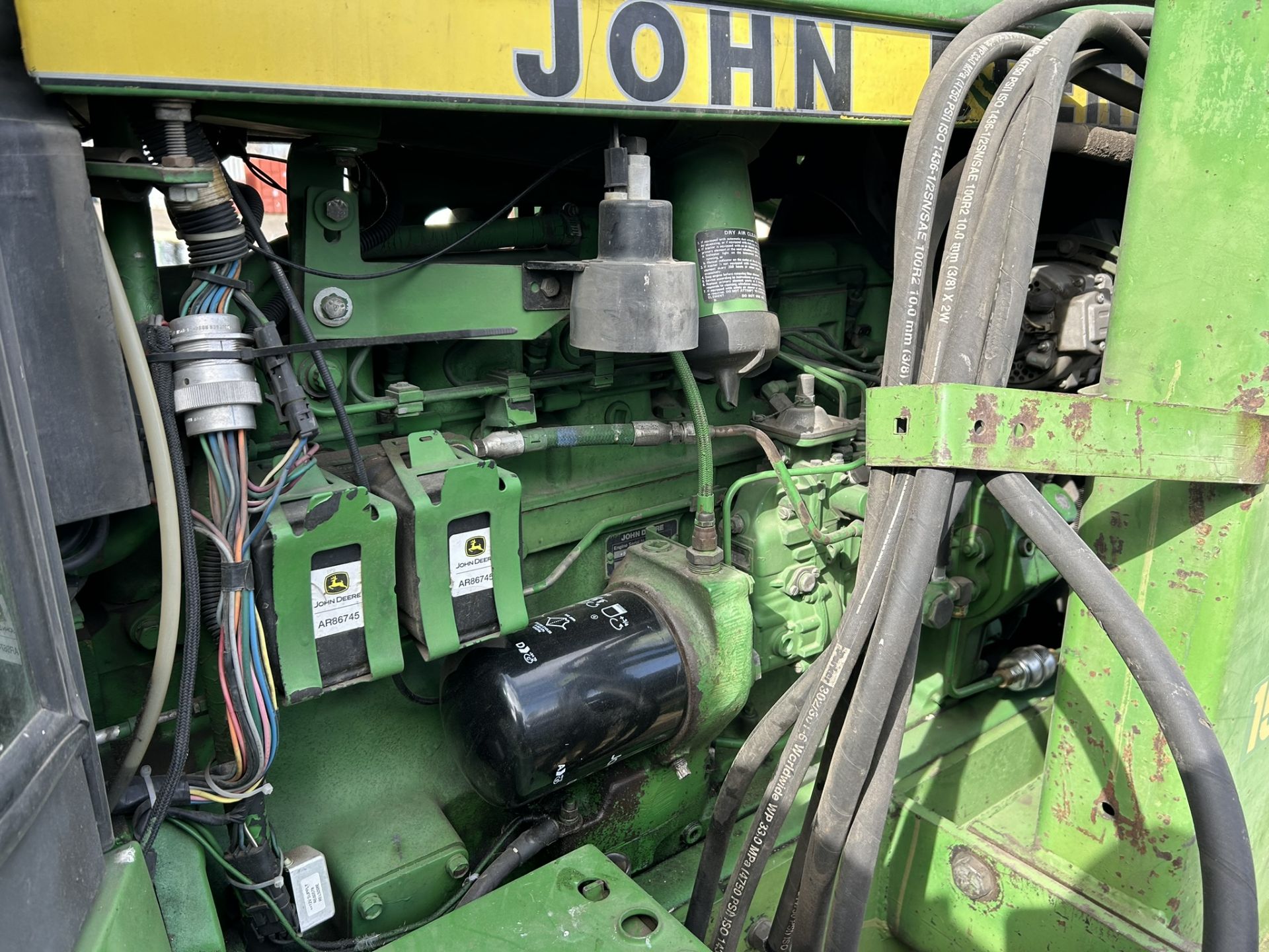 JOHN DEERE 4250 2WD TRACTOR, 18 SPEED POWERSHIFT, 3 SCV DUAL PTO, 8,164 HOURS SHOWING, JD 158 FEL - Image 4 of 10