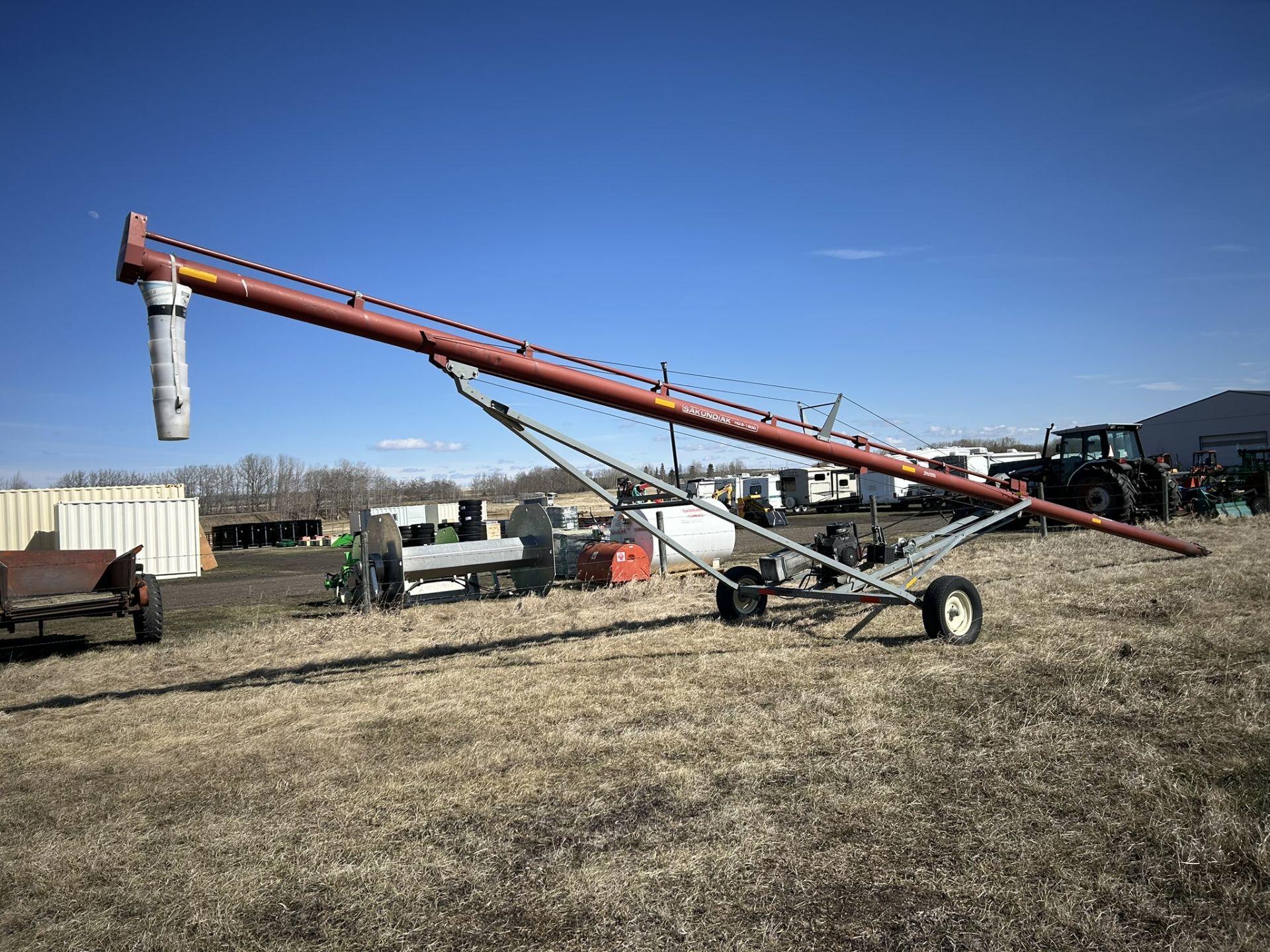 SAKUNDIAK HD8-1600 GRAIN AUGER W/KOHLER 25HP ENGINE, ELECTRIC START S/N: 66021