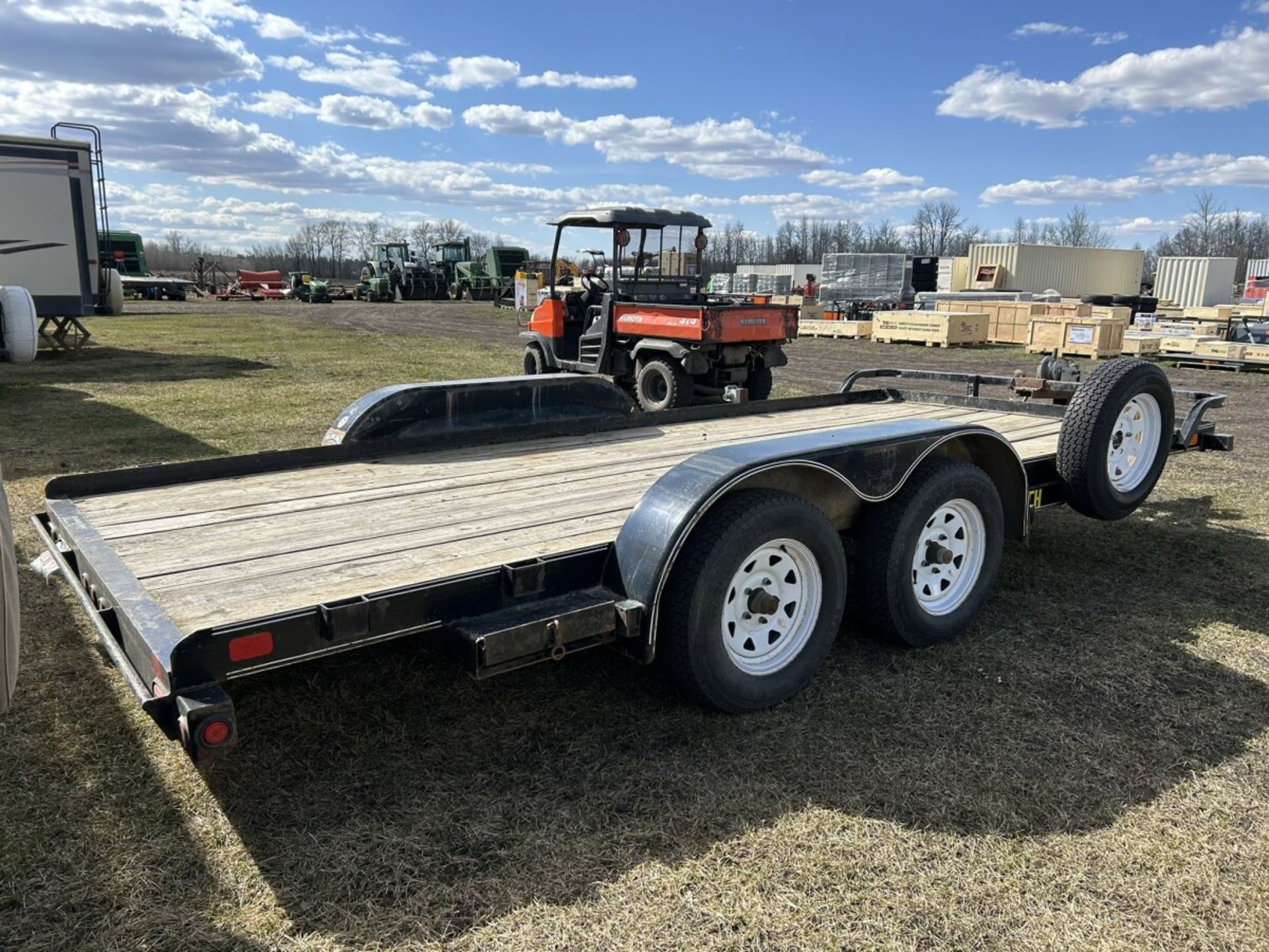 2009 BIGTEX FLATBED - 70 CH. 16' LONG CAR TRAILER S/N: 16VCX16Z192E41541 - Image 4 of 7