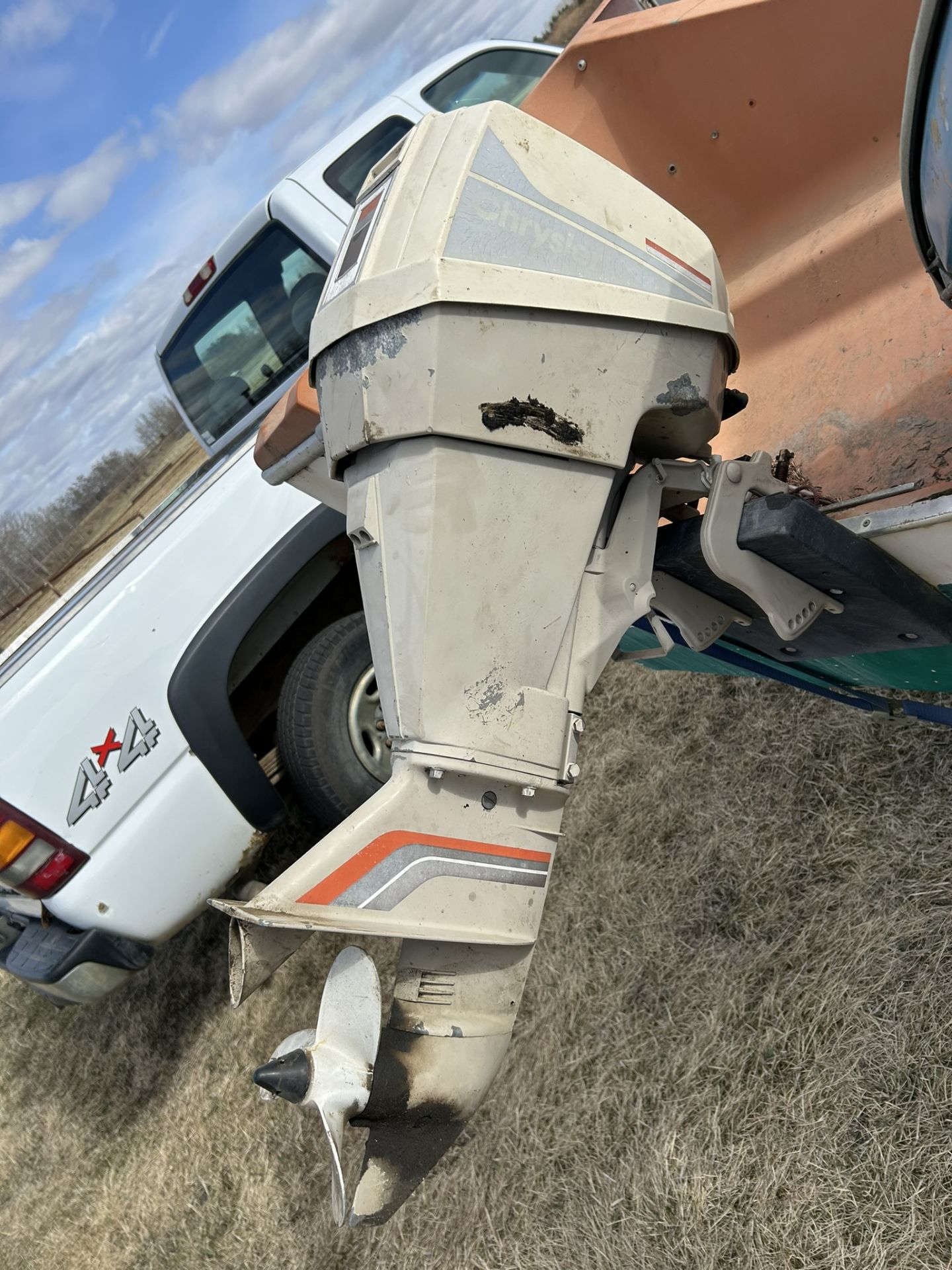 1973 DOUBLE EAGLE BOAT W/ 70 HP EVENRUDE & 10 HP CHRYSLER TROLLING MOTOR S/N ZBC039070677 AND 186 - Image 7 of 11