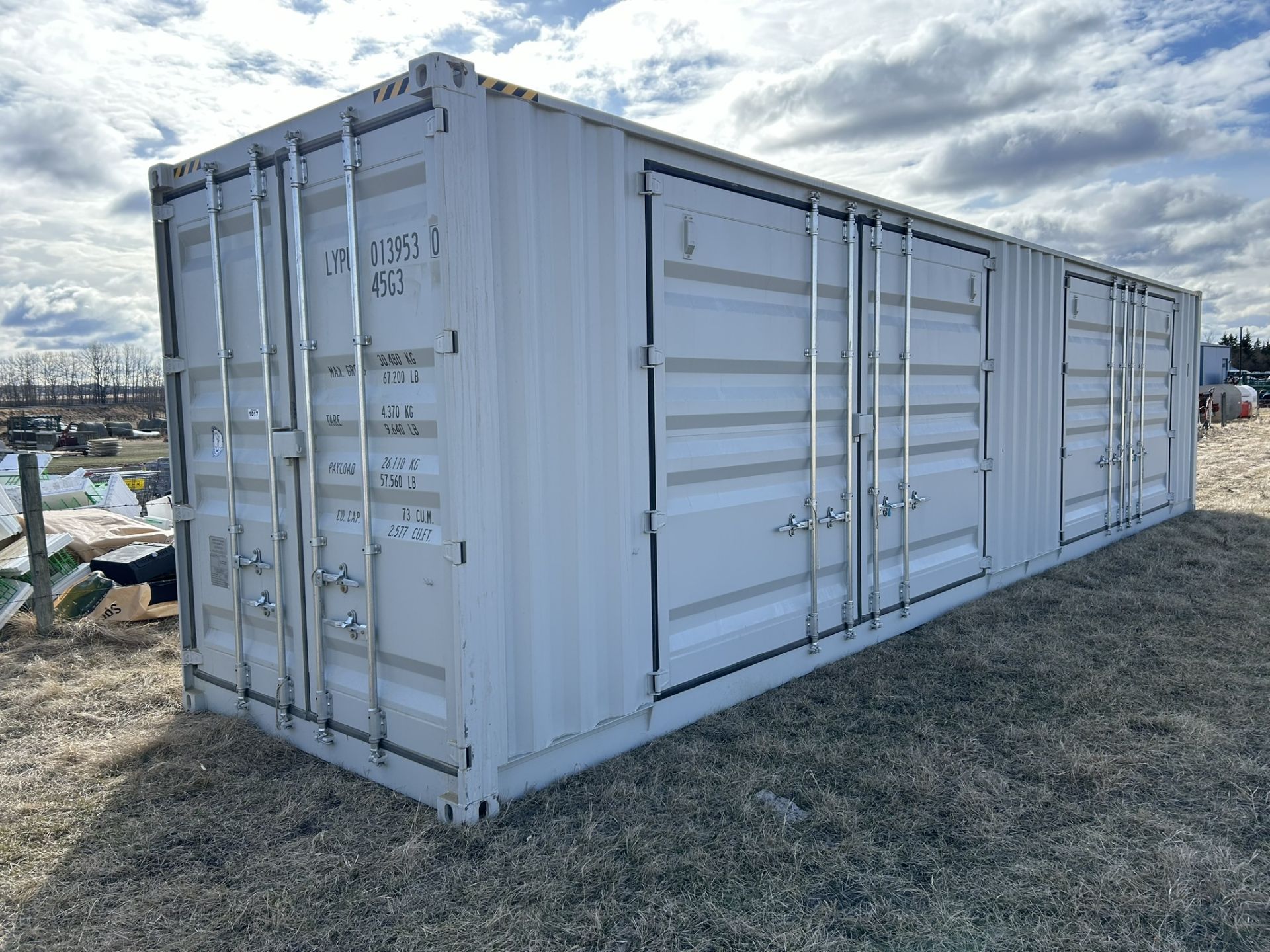 SINGLE USE 40' H-ICUBE SEA-CAN W/END & SIDE DOOR ENTRY ID# LYPU013953-0 (REMOVAL NOT AVAILABLE UNTIL