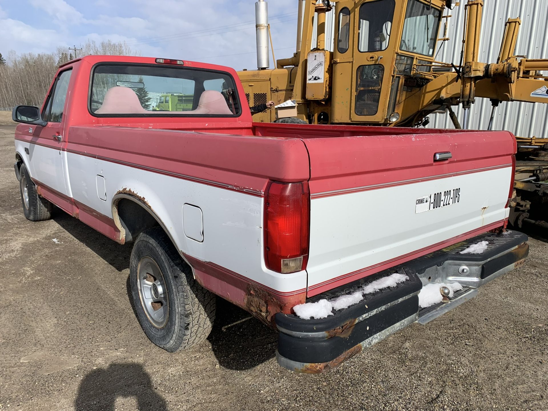 **OFFSITE** 1996 FORD F150 PICKUP TRUCK S/N 2FTEF15N9TCA44980, REG.CAB. LONG BOX, A/T UNKNOWN - Image 4 of 6