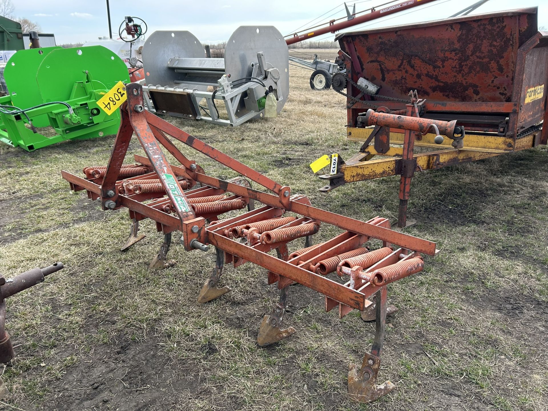 OTMA MACHINE AGRICOLE 6 FT CULTIVATOR - 3 PT