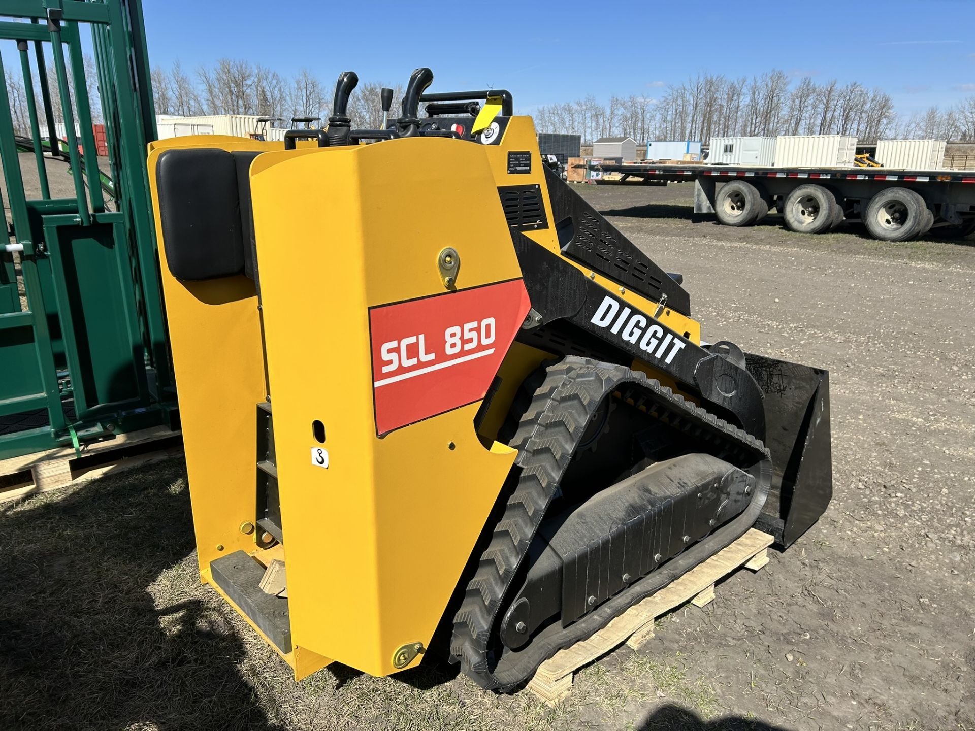 2024 DIGGIT SCL 850 MINI SKID STEER W/ RUBBER TRACKS S/N SCL8505623864 - Image 3 of 8