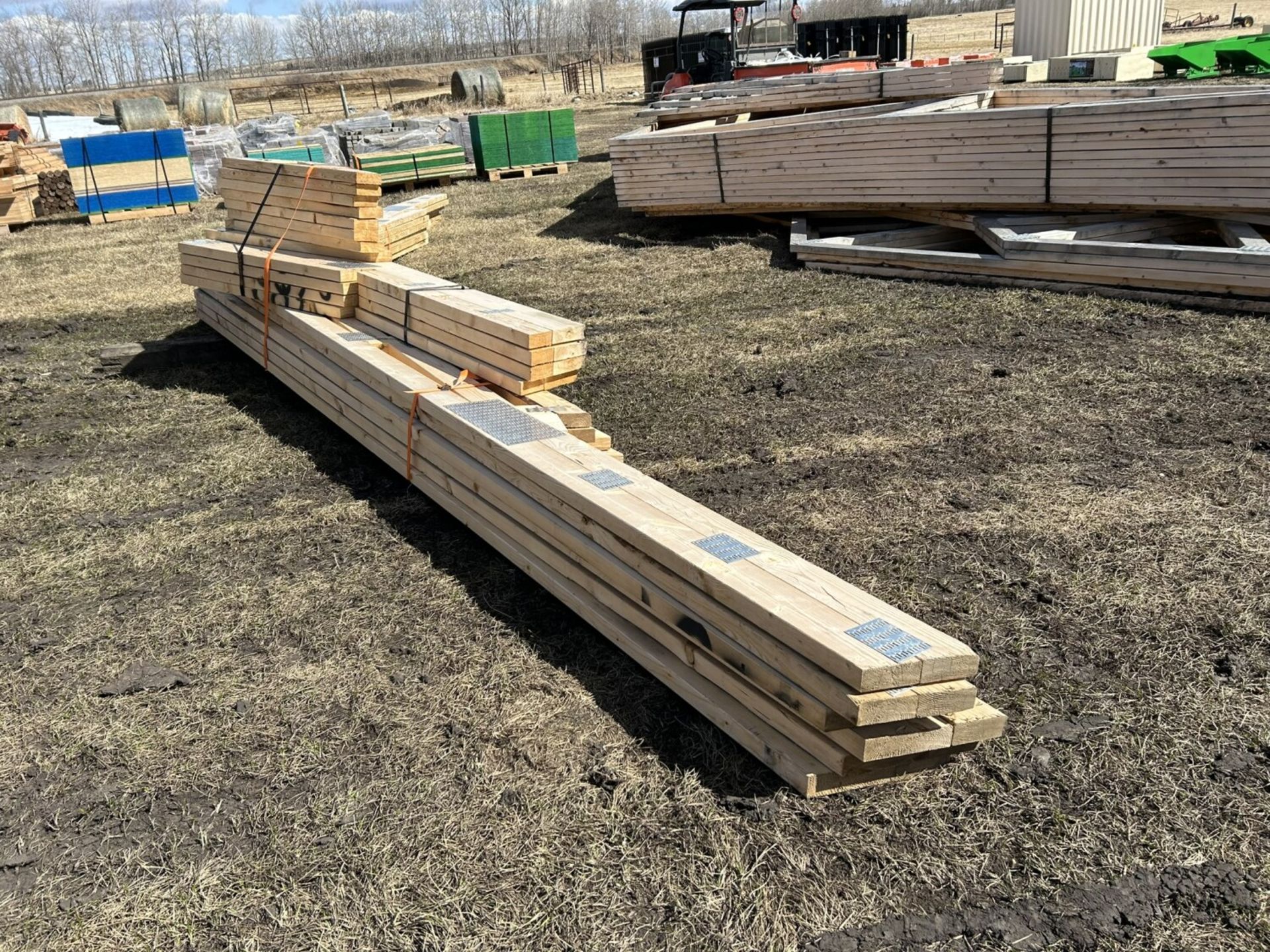 PACKAGE OF WOOD TRUSSES - 17'-5 1/2", 10" HEEL, 44" OVERHANG, 33" EYEBROWS - Image 5 of 6