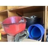 L/O ASSORTED OIL CHANGE ITEMS, FUNNELS, CATCH PAN, ETC.