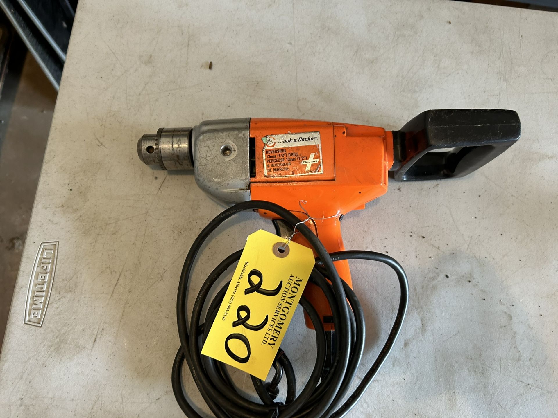 BLACK & DECKER 1/2" ELECTRIC DRILL - Image 2 of 4