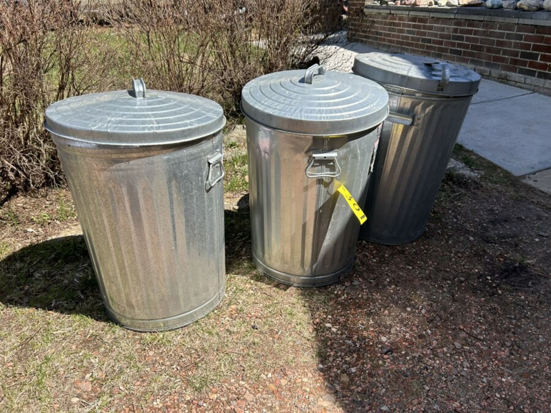 L/O - 3 GALV. GARBAGE CANS