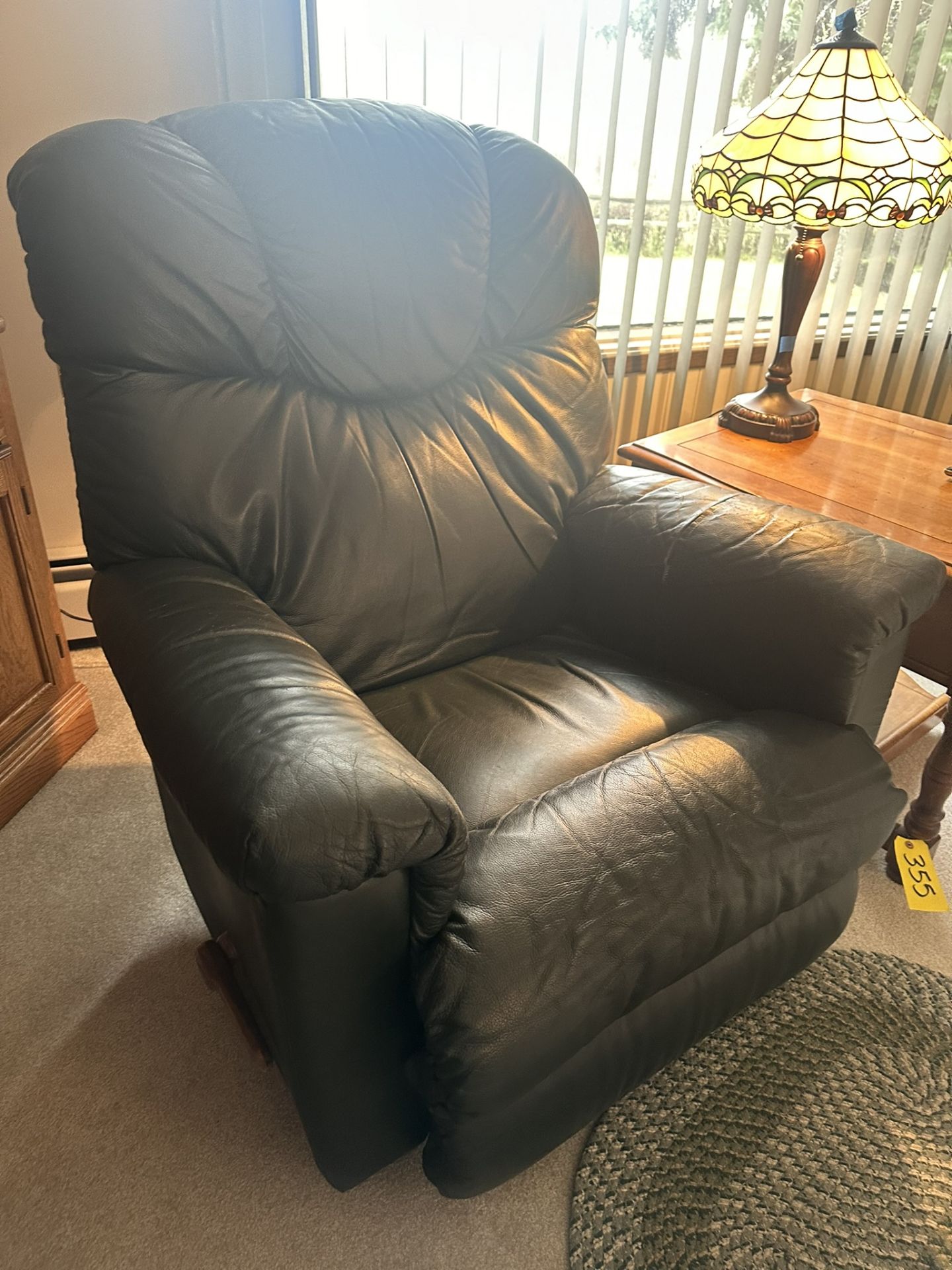 LEATHER RECLINING LOVESEAT AND ROCKING CHAIR