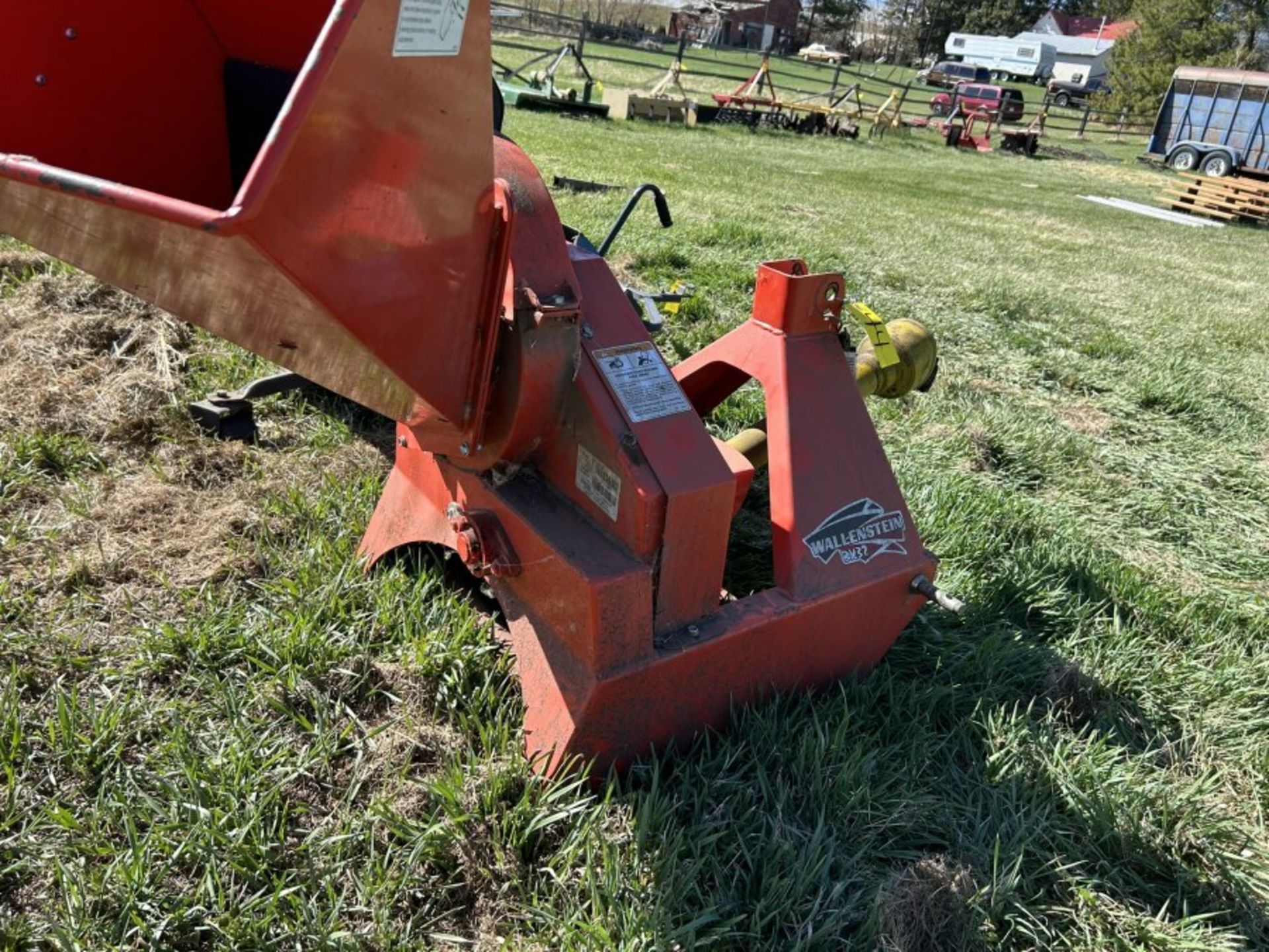 WALLENSTEIN BX32 WOOD CHIPPER 3-PT PTO S/N 132S127 - Image 5 of 8