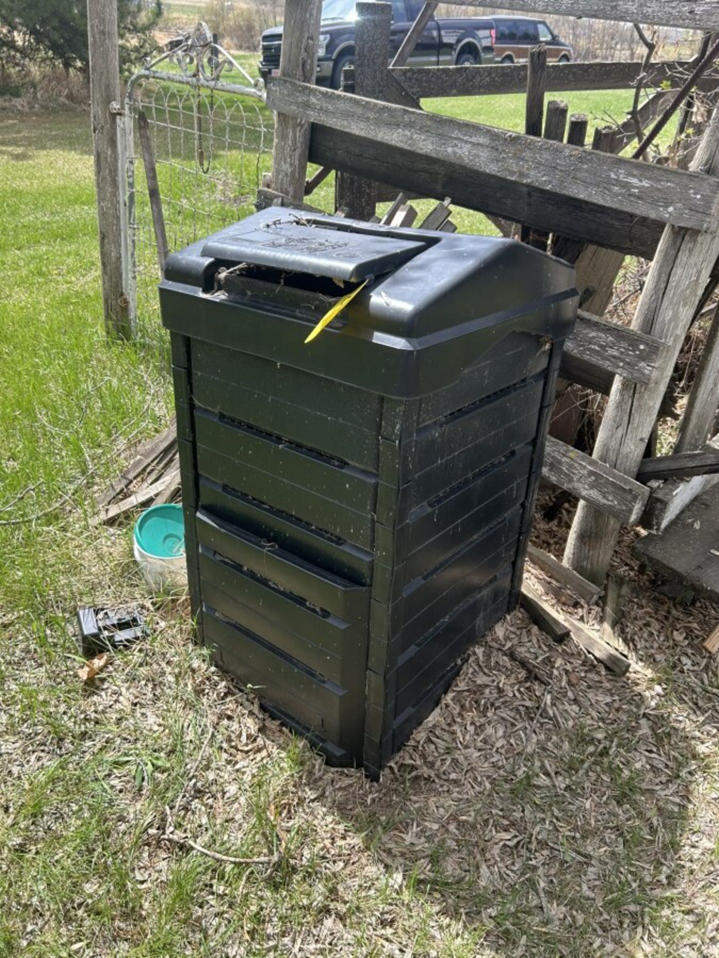 SCEPTER POLY COMPOST BIN - Image 2 of 3