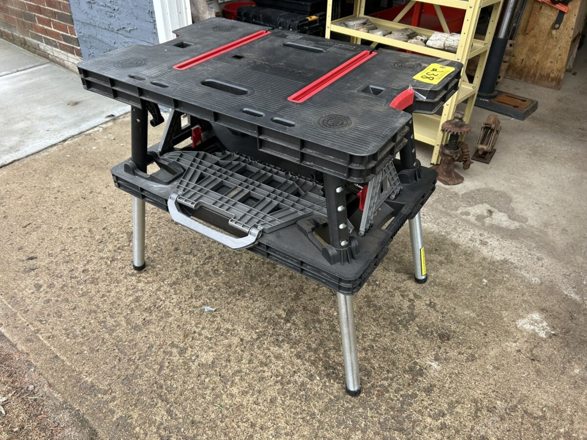 HUSKY PORTABLE WORK STATION - Image 4 of 6