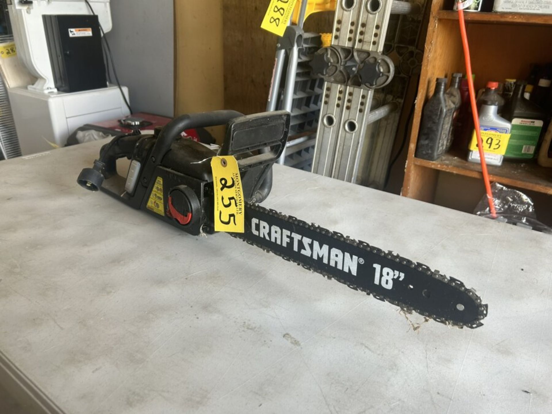 CRAFTSMAN ELEC. CHAIN SAW W/ 18" BAR AND BLACK & DECKER ELEC. HEDGE TRIMMER