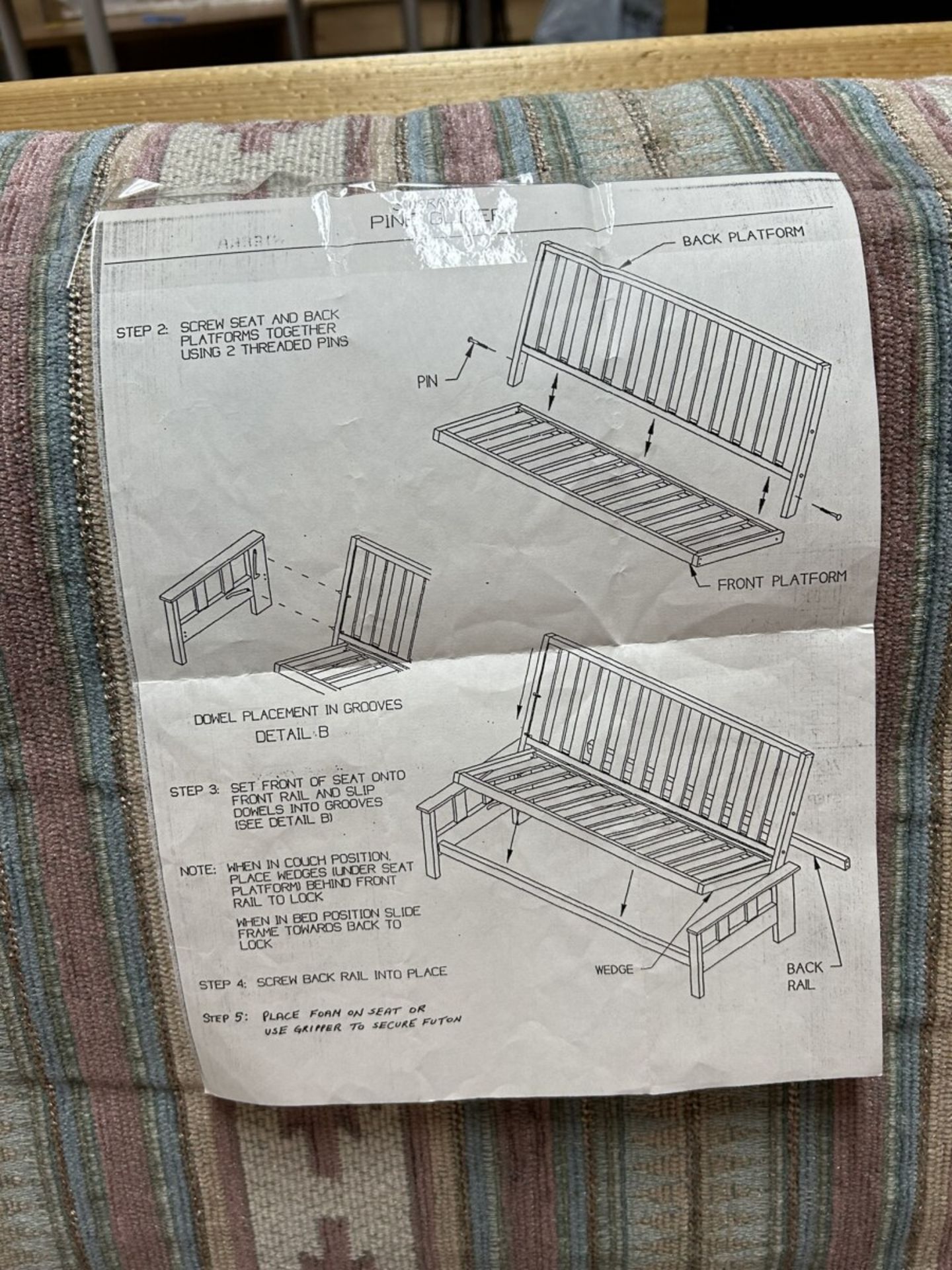 WOODEN FRAME FUTON COUCH - Image 5 of 5