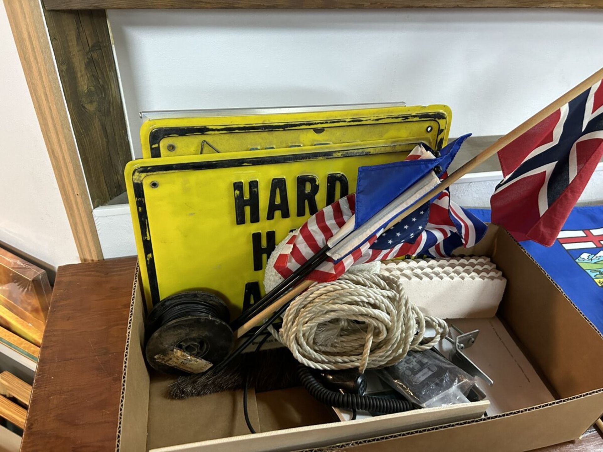 PARACORD, MINIFLAGS, CHIMNEY LOG, CRONIN FIRE EXTINGUISHER, ETC… - Image 3 of 5