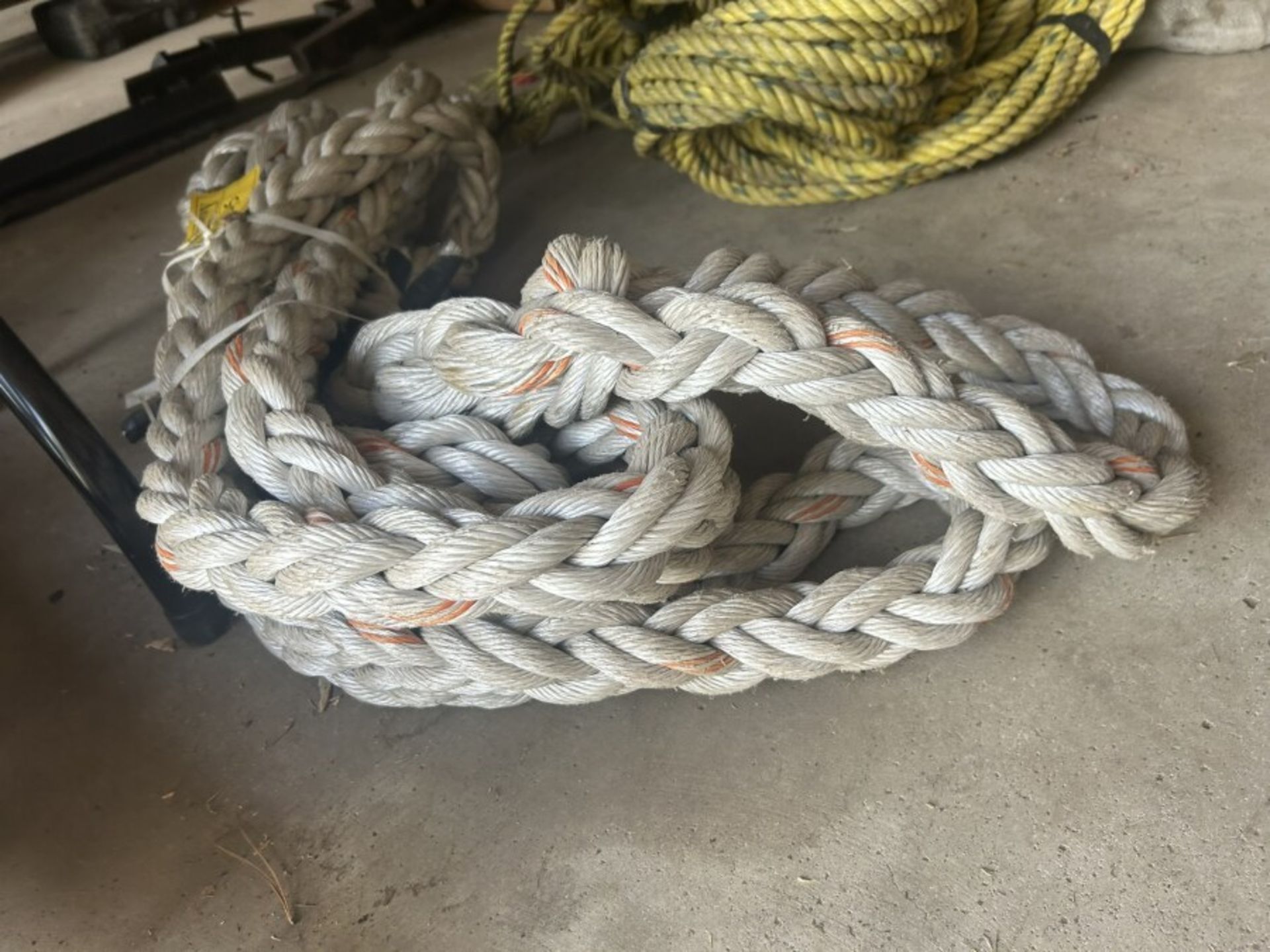 HD NYLON TOW ROPE - Image 2 of 2