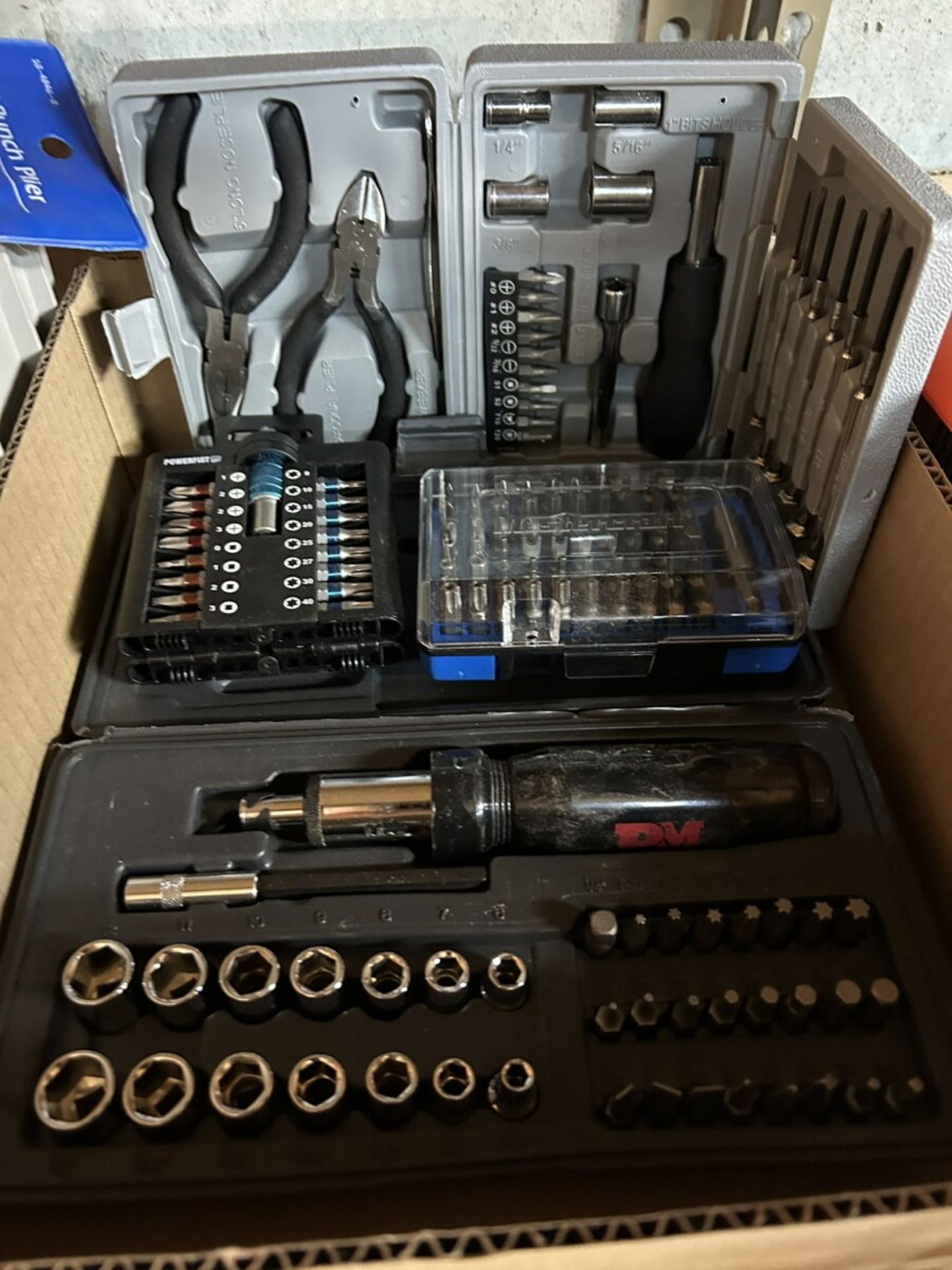 SOMAX SAW SET, RATCHETING, SCREW DRIVER SET W/ ASSORTED DRILL BIT SETS, PUNCHES/CHISEL SETS - Image 6 of 7