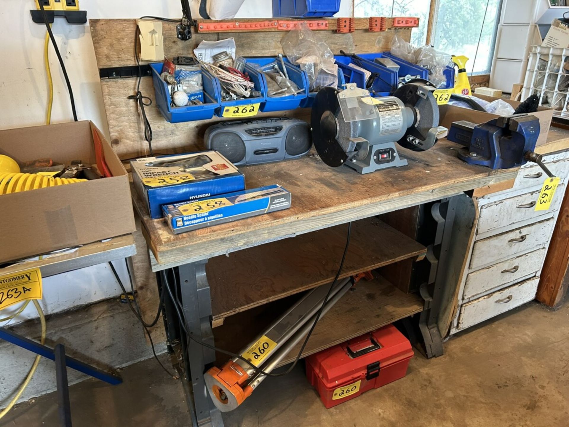 48"X24"X36" WORK BENCH W/ 4" BENCH VISE (POLY STORAGE BINS NOT INCLUDED) - Image 2 of 5