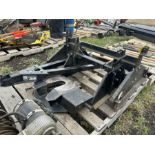 L/O ASSORTED 5W HITCH COMPONENTS AND TOW BAR, ETC