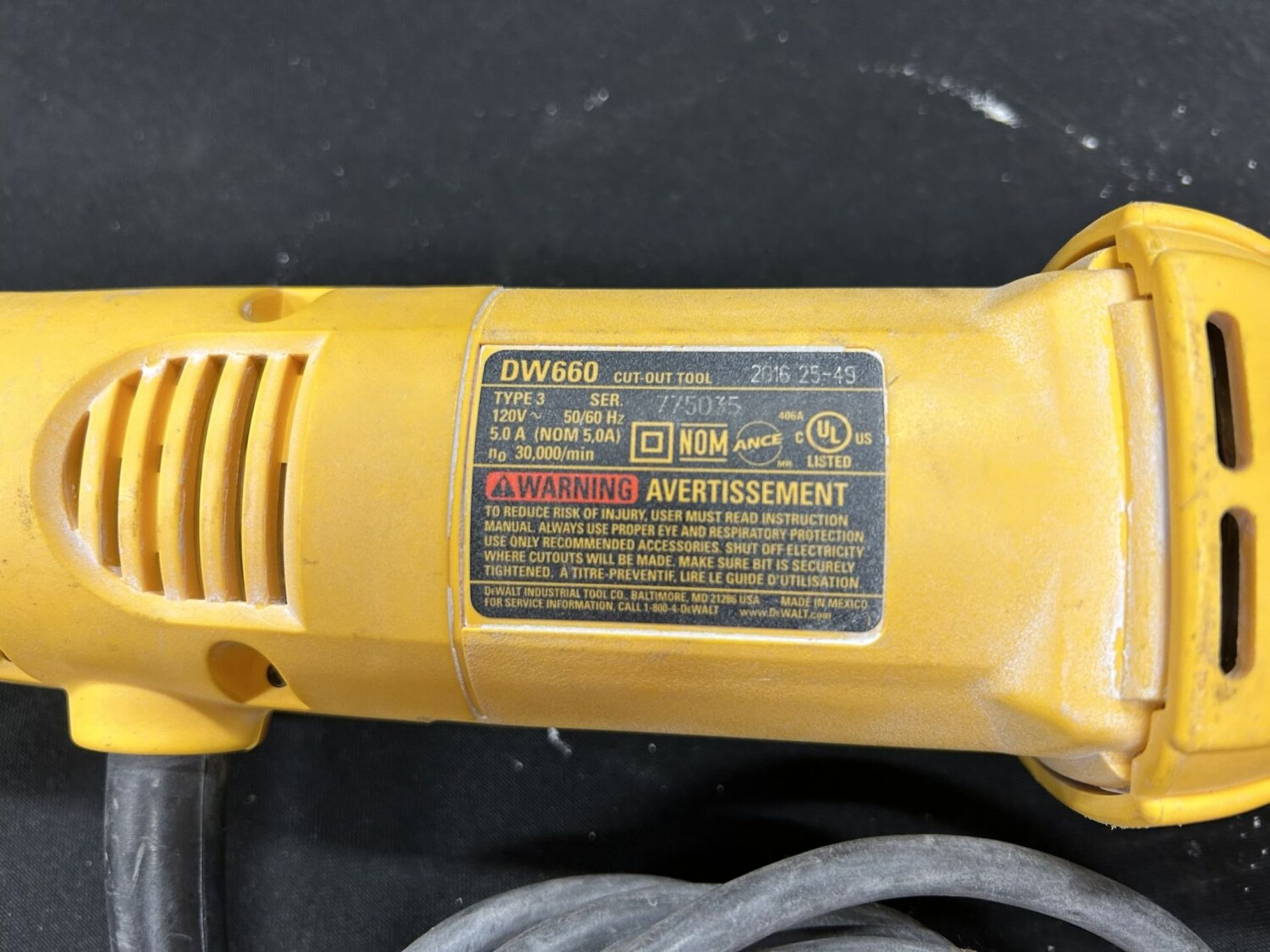 DEWALT DRYWALL GUN AND ROTARY CUTTING TOOL - Bild 2 aus 4