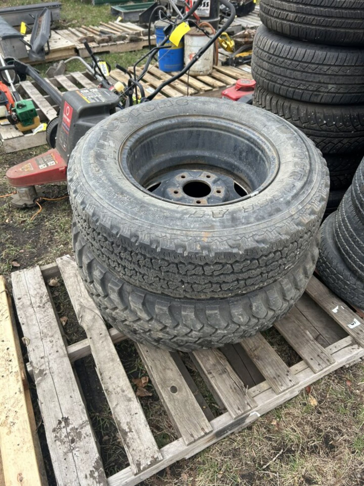 L/O ASSORTED TIRES AND RIMS - Image 3 of 7