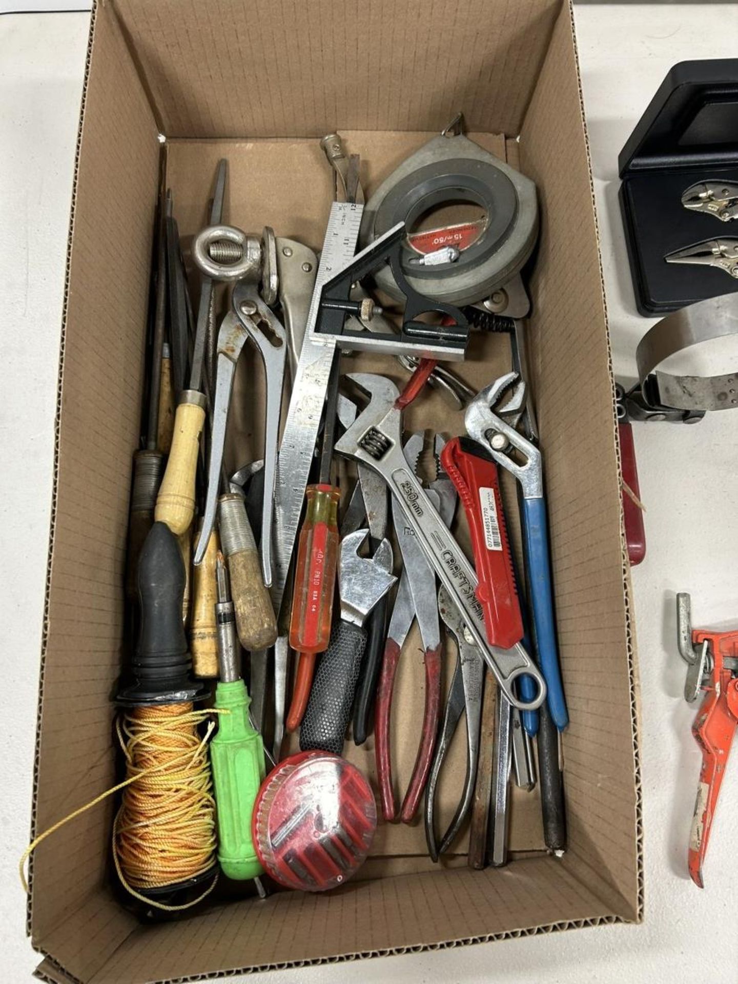 L/O ASSORTED HAND TOOLS WIRE STRIPPERS, FILES, SCREW DRIVERS ETC. - Image 2 of 7