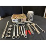 L/O ASSORTED RATCHET WRENCHES, SOCKETS, COMBINATION WRENCHES, ETC.