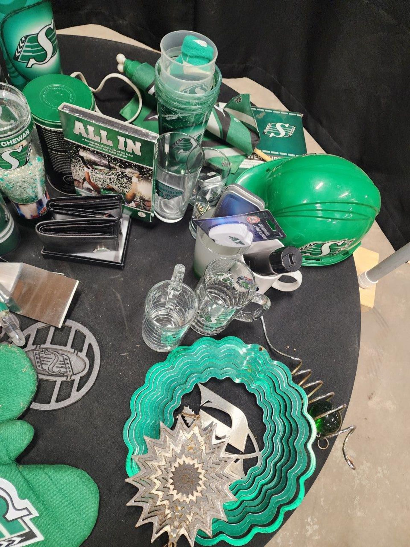 L/O ASSORTED SASKATCHEWAN ROUGHRIDERS MEMORABILIA & SWAG - Image 3 of 4