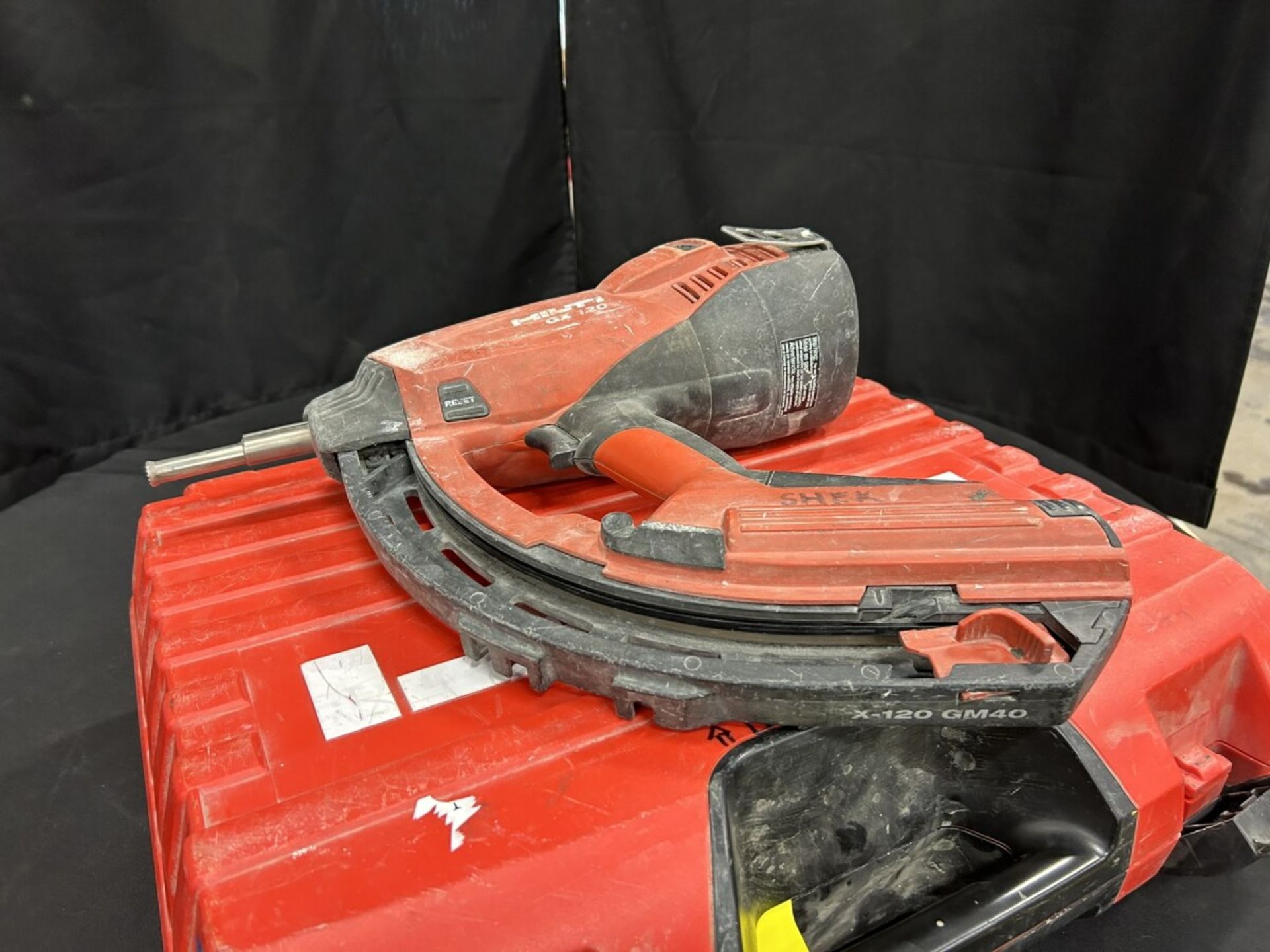 HILTI GX 120 STEEL & CONCRETE FASTENING GUN - Image 2 of 9