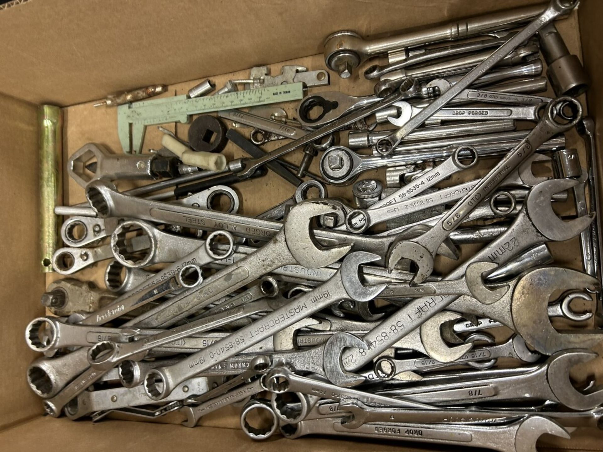 ASSORTED SAE WRENCHES