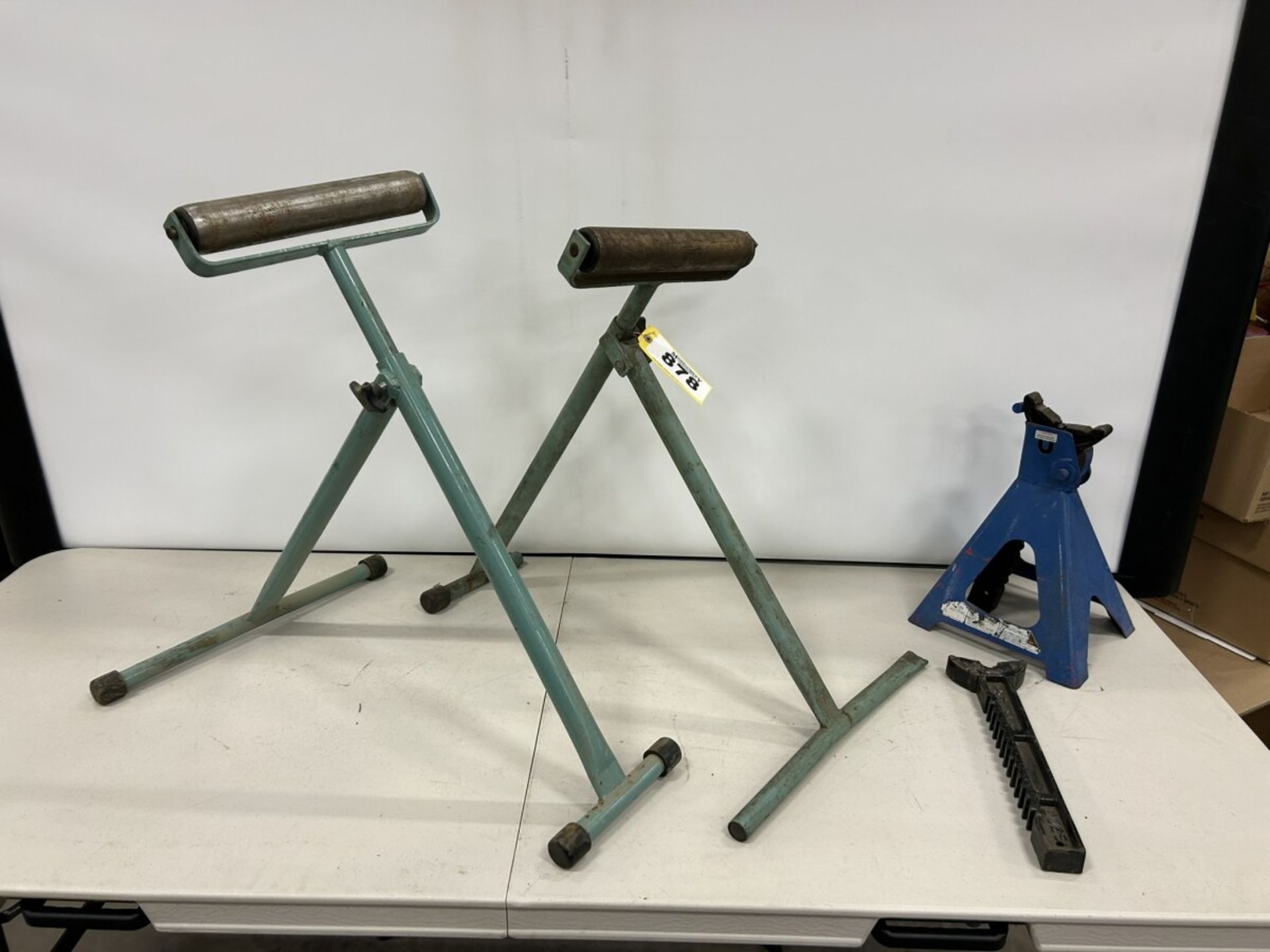 PAIR OF ADJUSTABLE ROLLER STANDS W/ JACK STAND