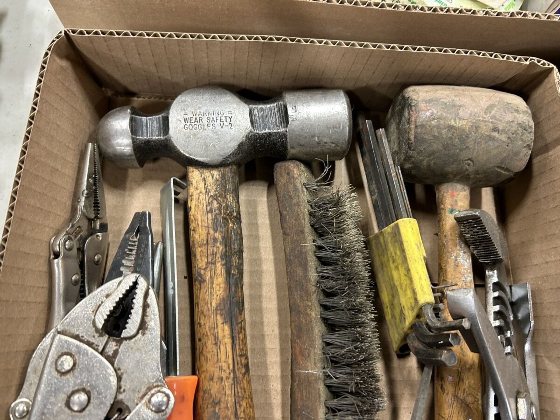 L/O ASSORTED HAND TOOLS- PRY BARS, HAMMERS, WIRE STRIPPER PLIERS - Image 3 of 3