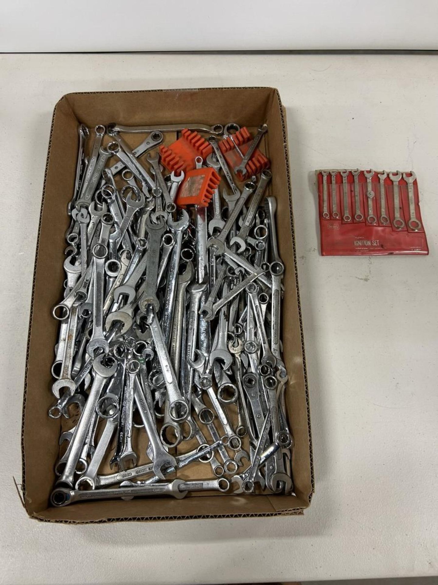 L/O ASSORTED WRENCHES