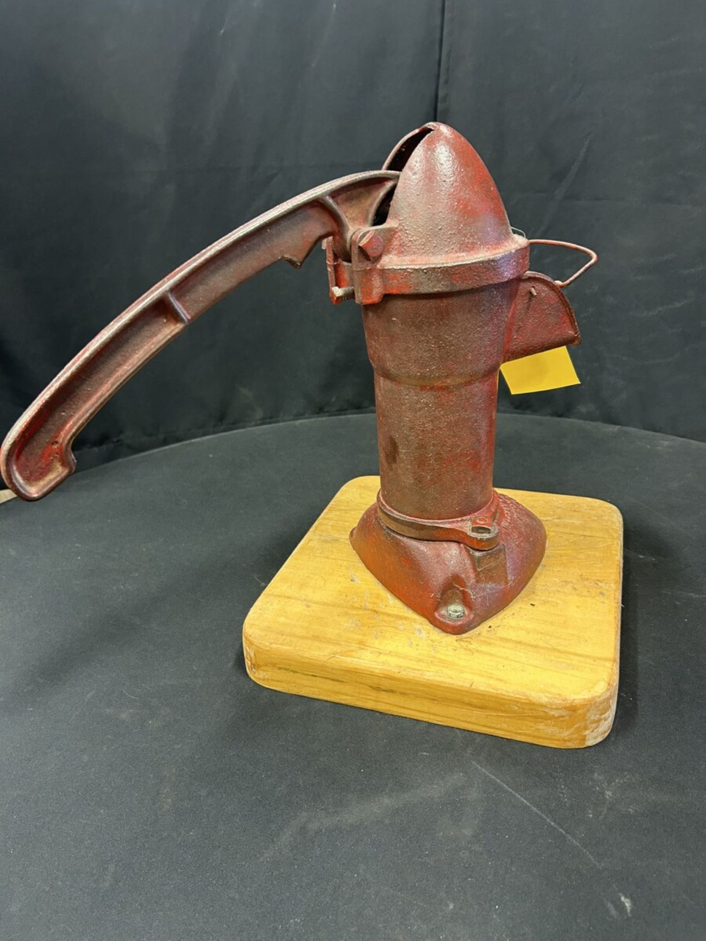 ANTIQUE WL DAVEY 2VE CISTERN PUMP - Image 3 of 5