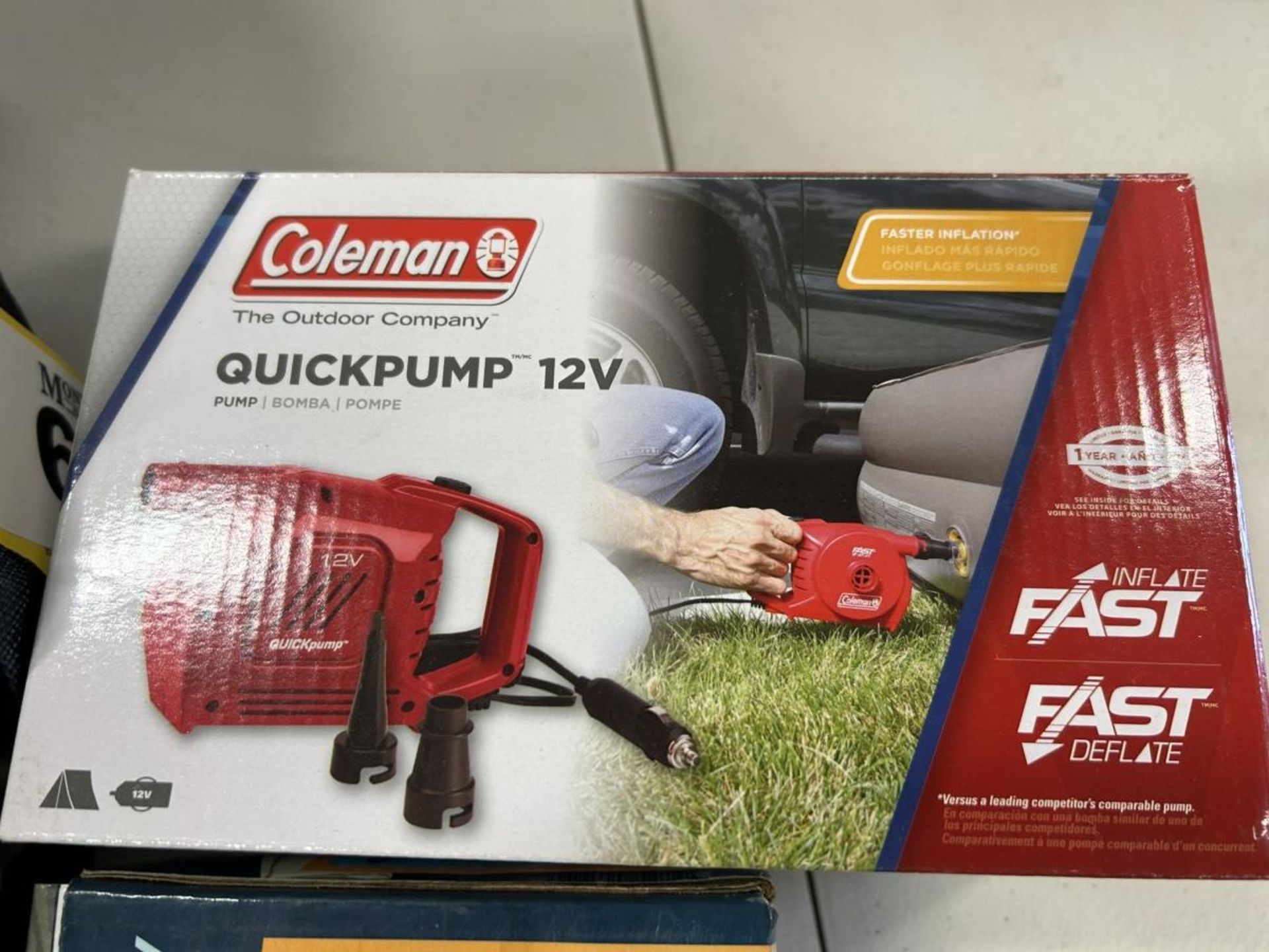 AIR MATTRESS, 12V AIR PUMPS, BUTTER WHEEL, PICNIC SET - Image 7 of 11