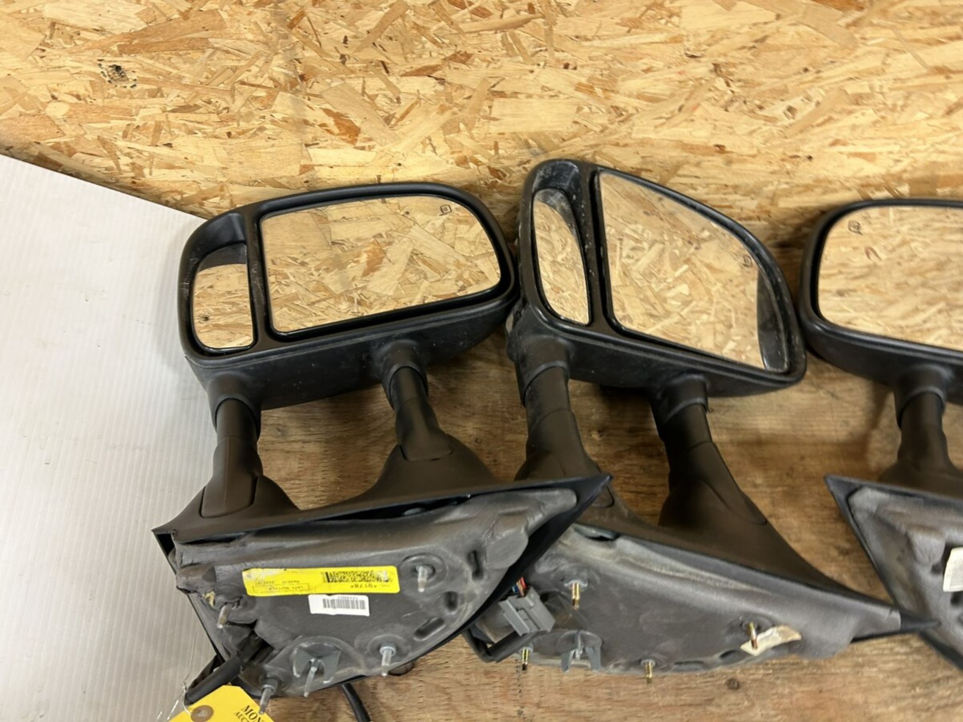 L/O ASSORTED FORD TRUCK MIRRORS - Image 2 of 6