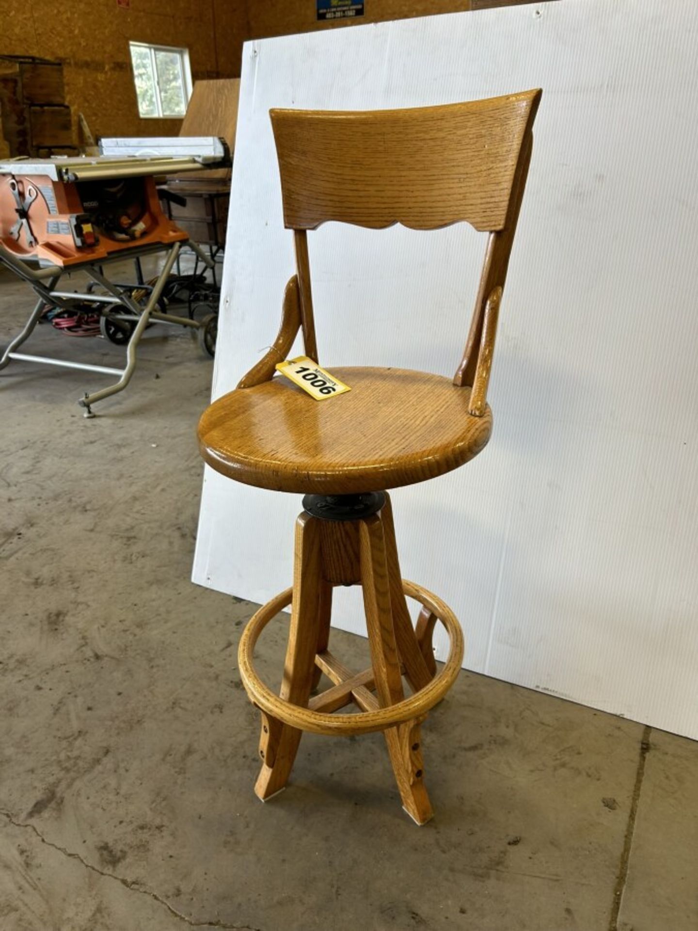 ANTIQUE OAK STENOGRAPHERS STOOL