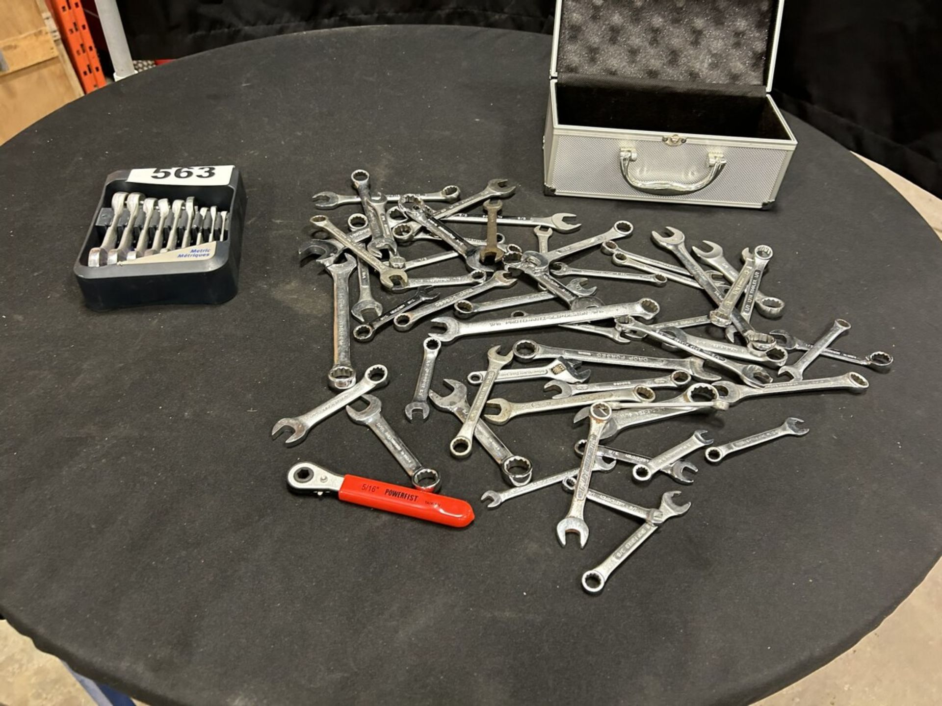 MASTERCRAFT STUBBY METRIC COMBINATION WRENCHES AND ASSORTED COMBINATION WRENCHES
