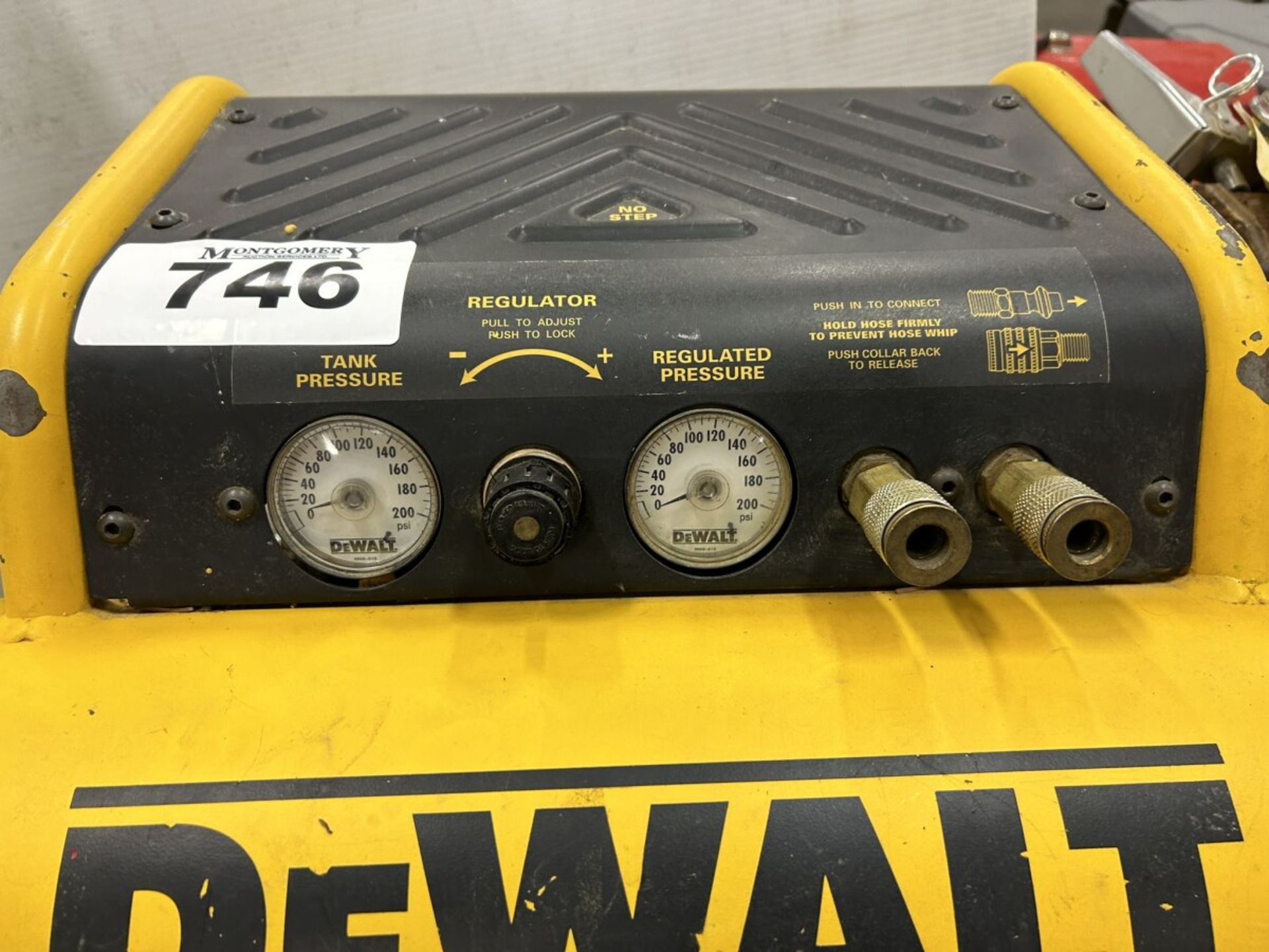 DEWALT PORTABLE AIR COMPRESSOR - Image 5 of 5