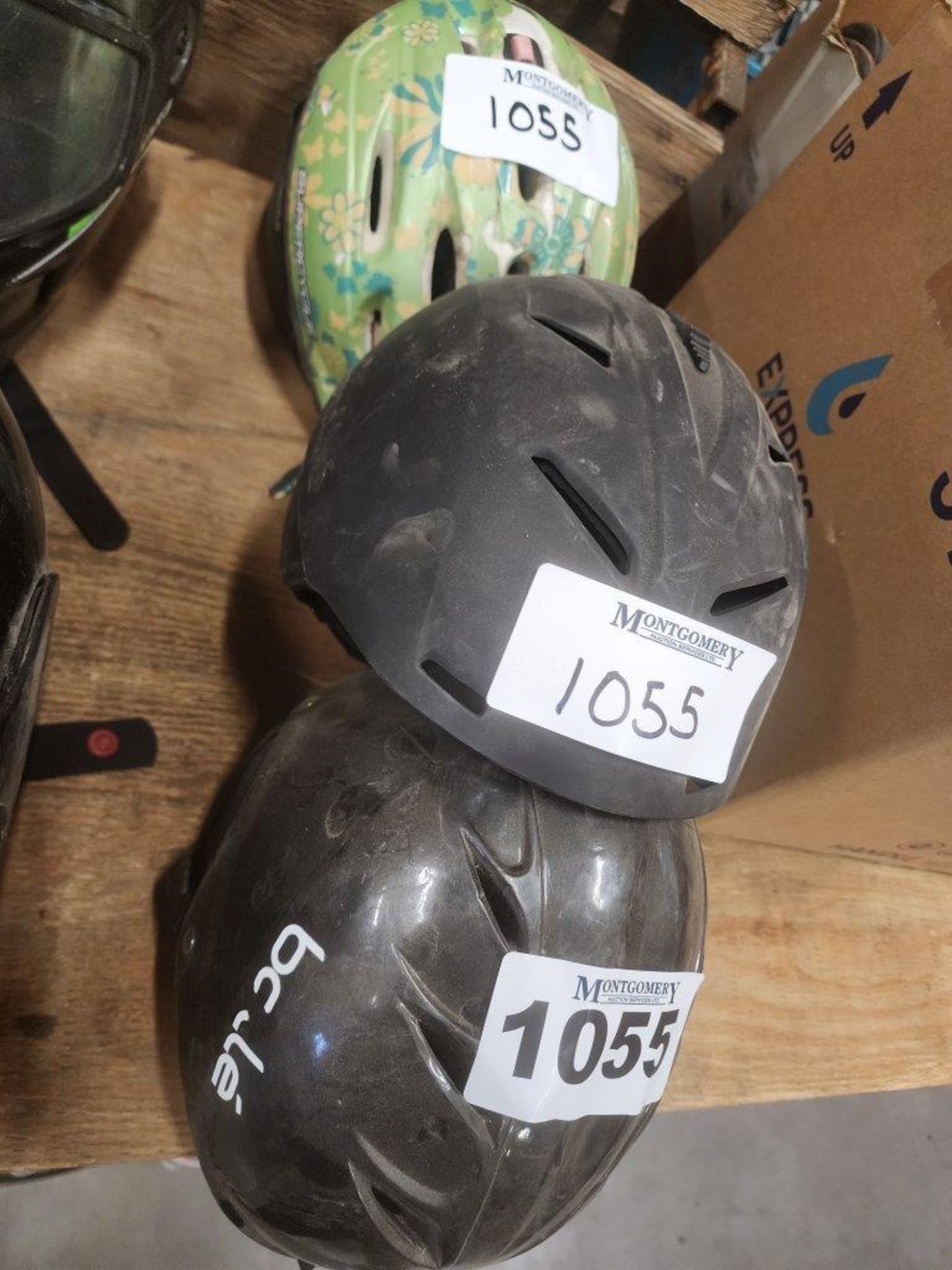 L/O ASSORTED BICYCLE HELMETS - Image 2 of 2
