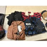 L/O COATS: WRANGLER MD, OUTBACK MD, MONTANACO LG, STS RANCHWEAR MD