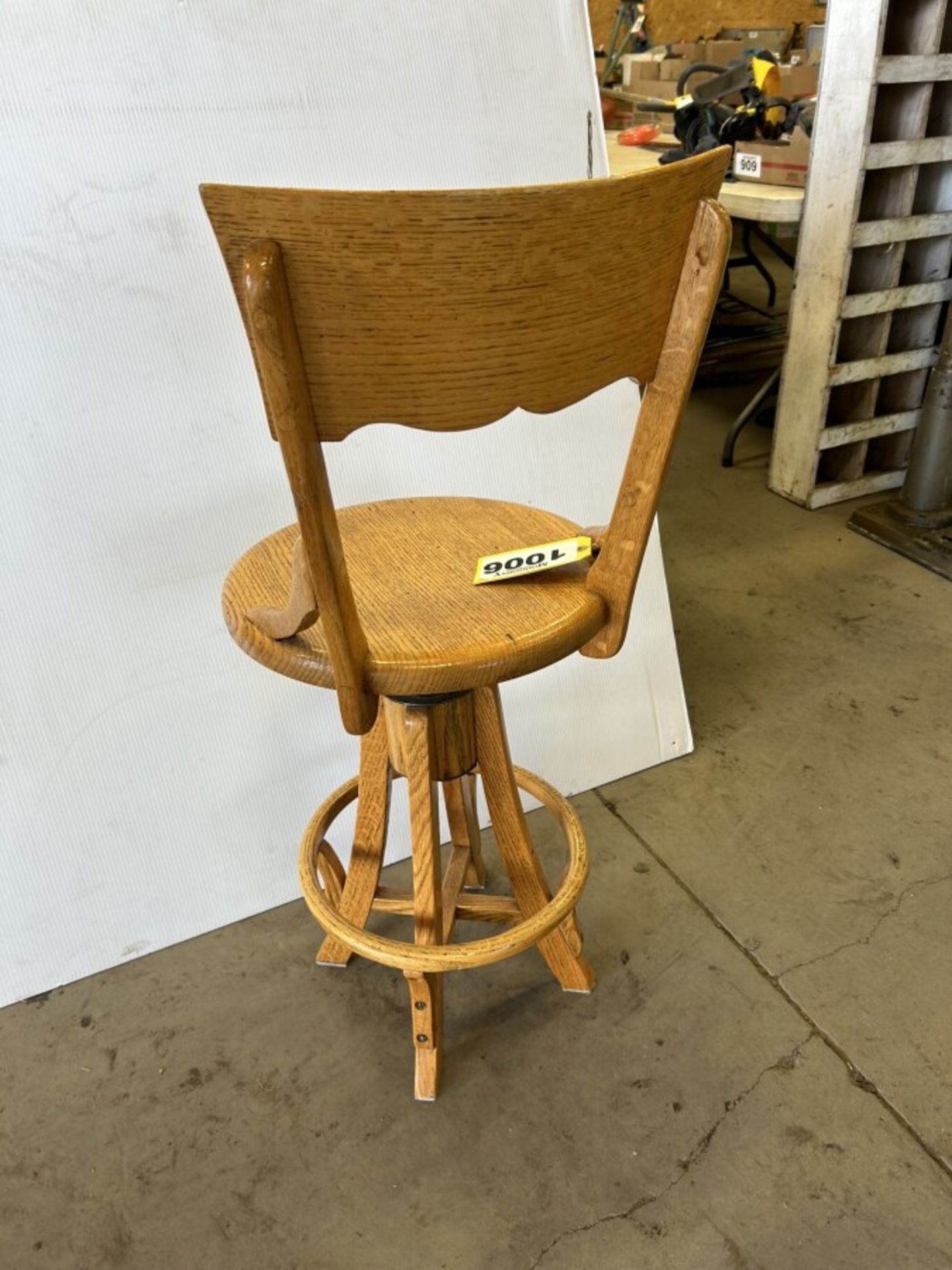 ANTIQUE OAK STENOGRAPHERS STOOL - Image 4 of 4