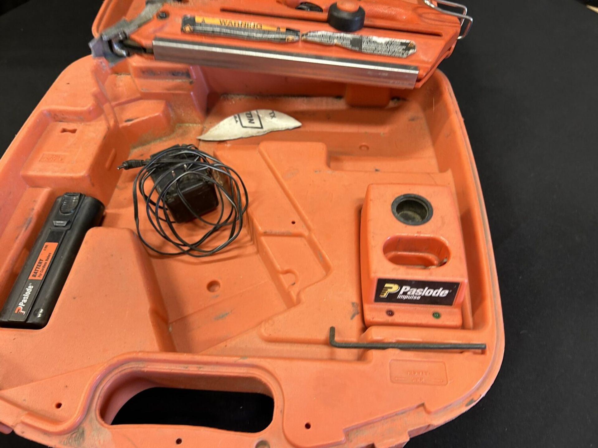 PASLODE IMPULSE CORDLESS FRAMING NAILER - Image 4 of 5