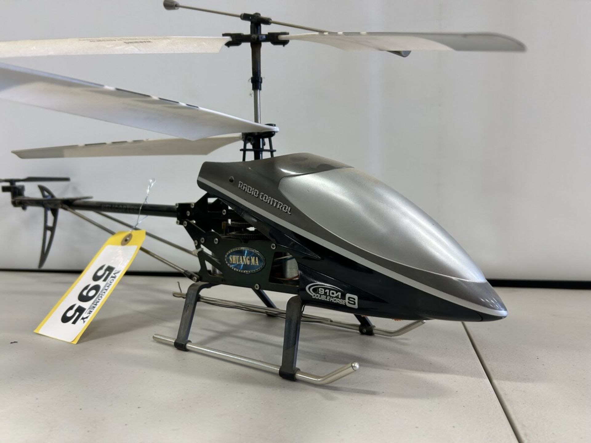 9101S DOUBLE HORSE REMOTE CONTROL HELICOPTER - Image 2 of 7