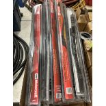 L/O ASSORTED MOTORCRAFT WINDSHIELD WIPER BLADES