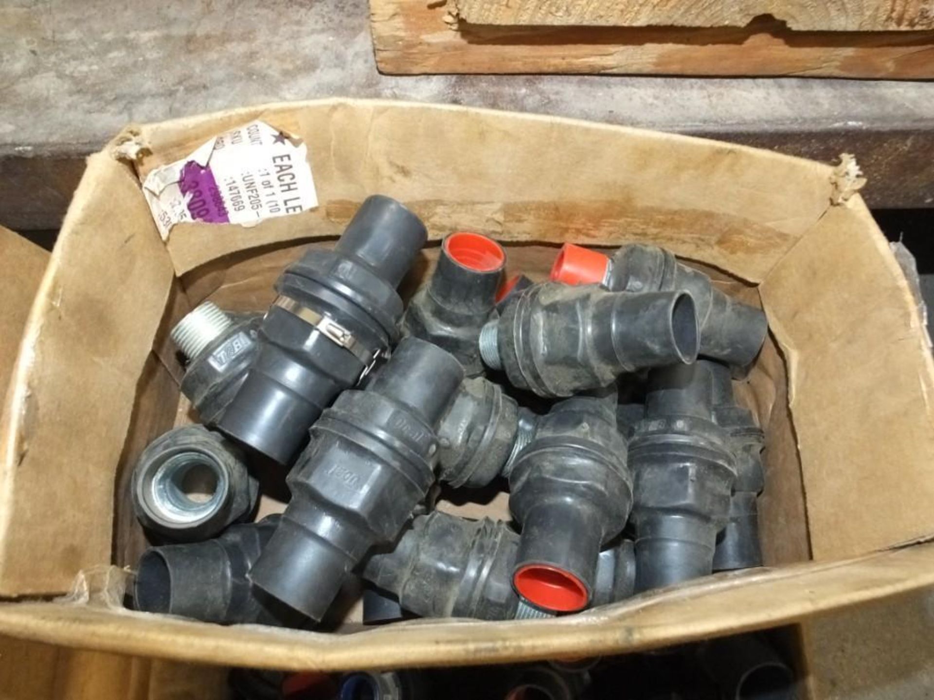 (169) OCAL 1/2 Inch and 3/4 inch PVC Coated Fittings & Ells Including